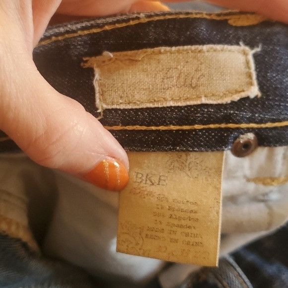 BKE BKE Elite Embroidered Sz. 33 x32.5 Flared Blue Jeans Size US 33 - 8 Thumbnail