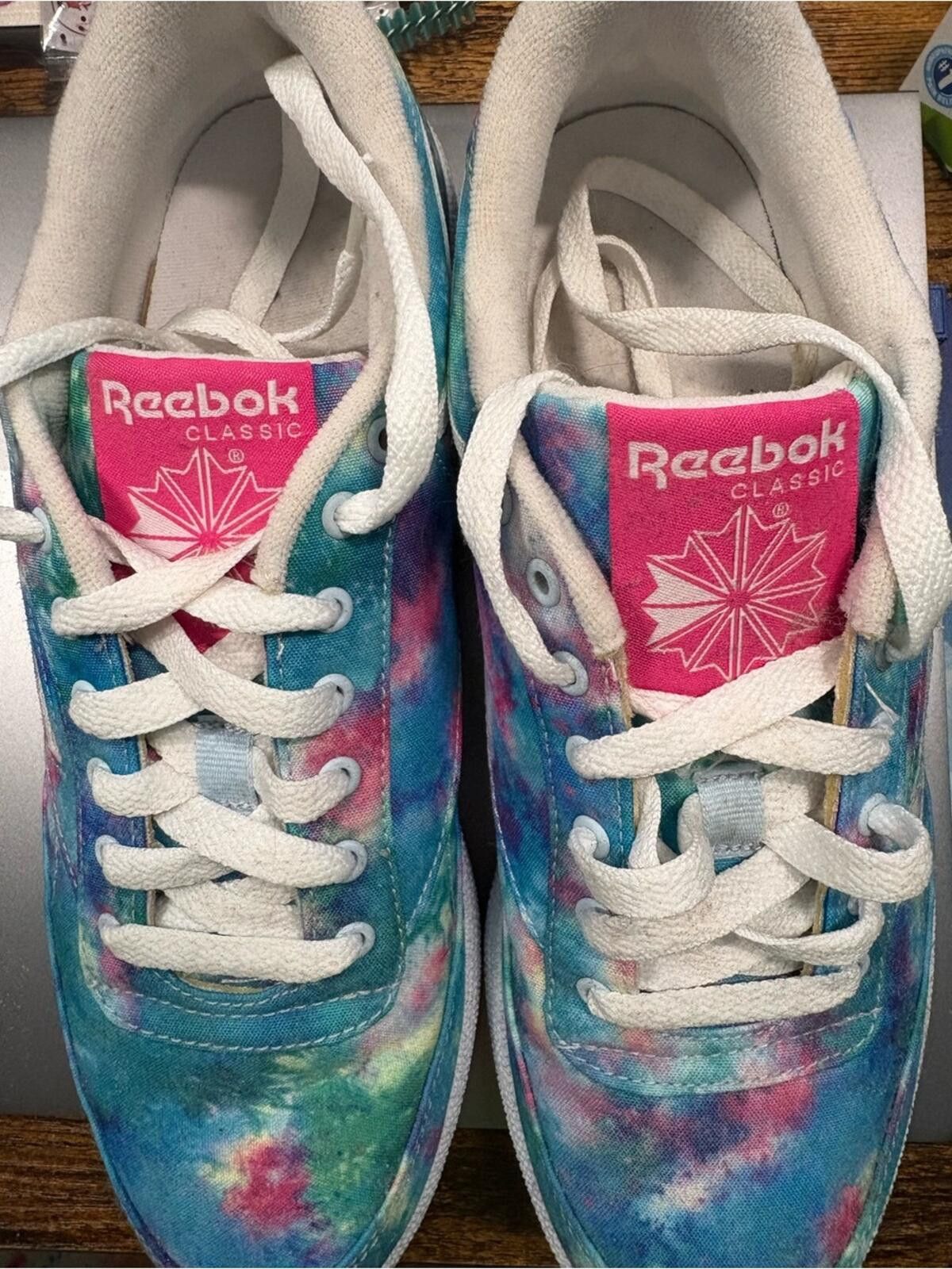 Reebok Reebok Tie-Dye Canvas Sneakers in Blue and Pink Size US 8 / IT 38 - 1 Thumbnail