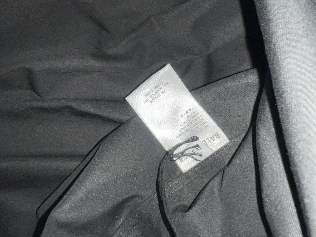 Balenciaga BALENCIAGA WFP SHIRT Size US XXL / EU 58 / 5 - 9 Thumbnail