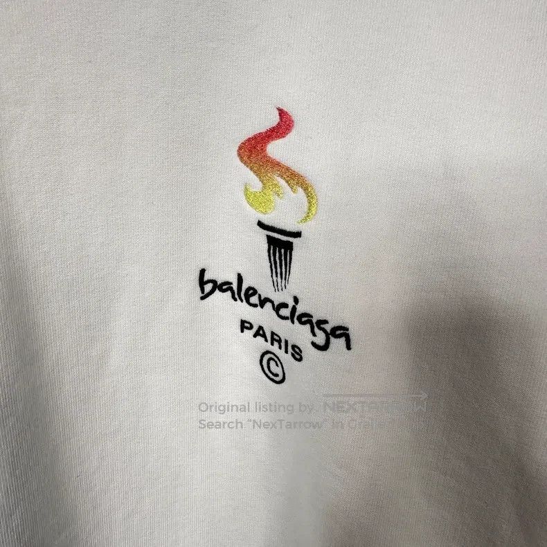 Balenciaga Balenciaga Torch logo hooded white sweatshirt Size US XXS / EU 40 - 3 Thumbnail