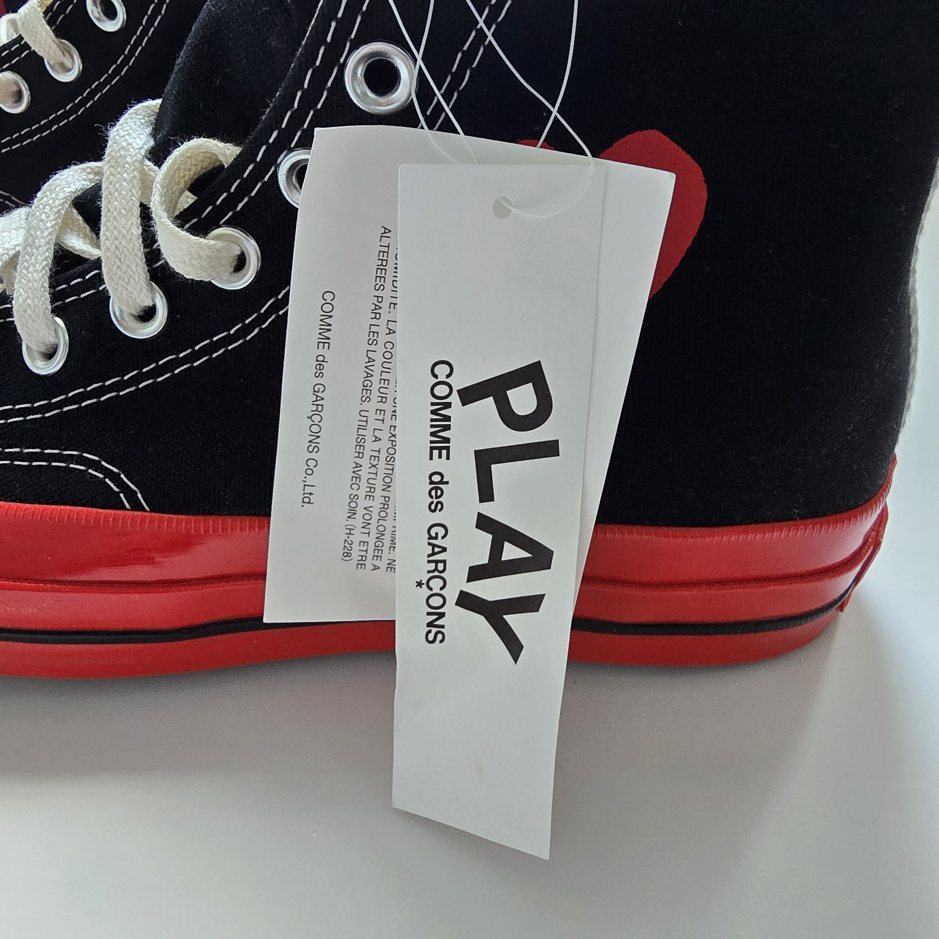 Comme des Garcons PLAY × Converse Converse Chuck 70 x Comme des Garçons PLAY Size US 9.5 / IT 39.5 - 7 Thumbnail