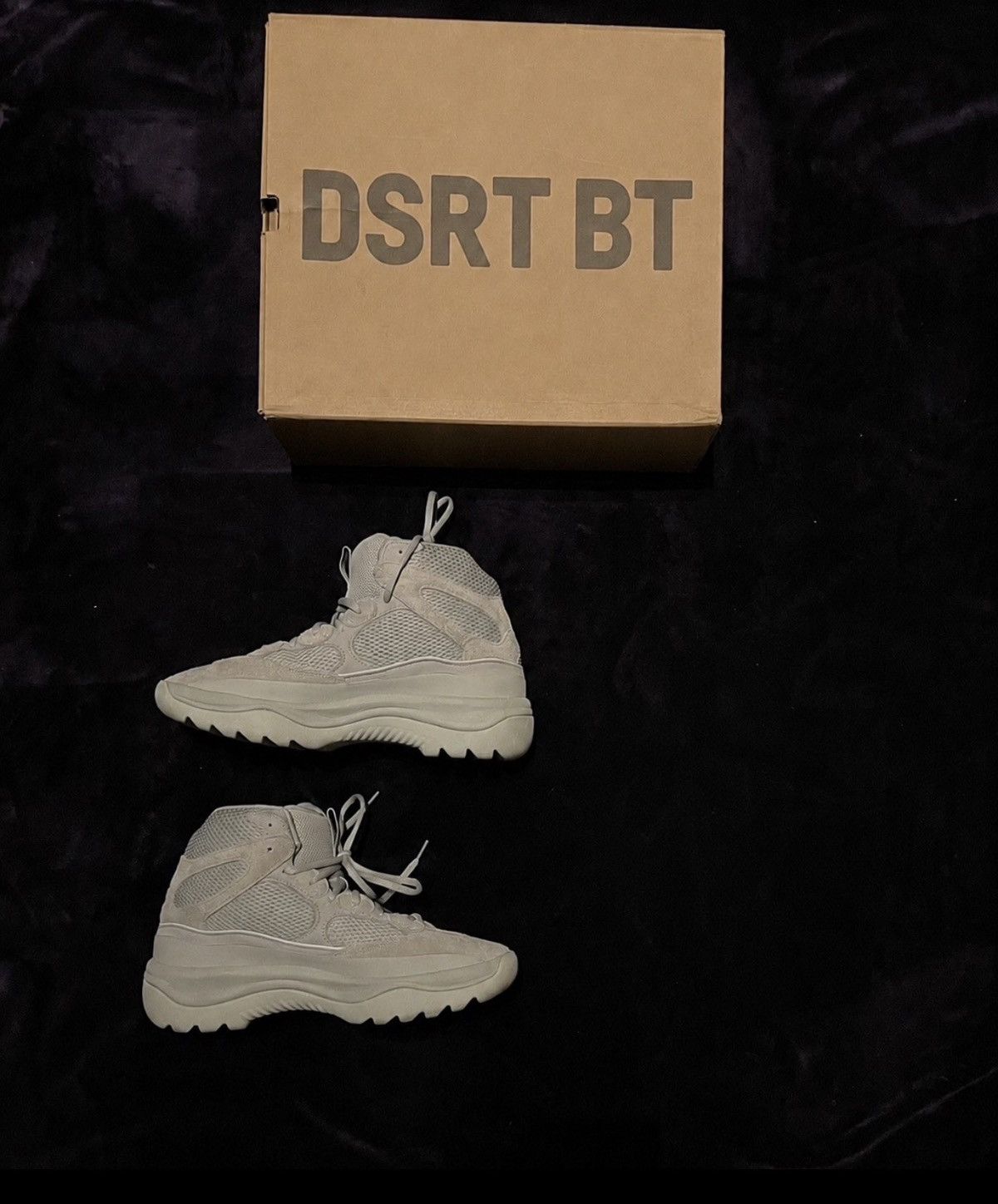 Yeezy Yeezy Desert Boot Salt Size US 12 / EU 45 - 1 Thumbnail
