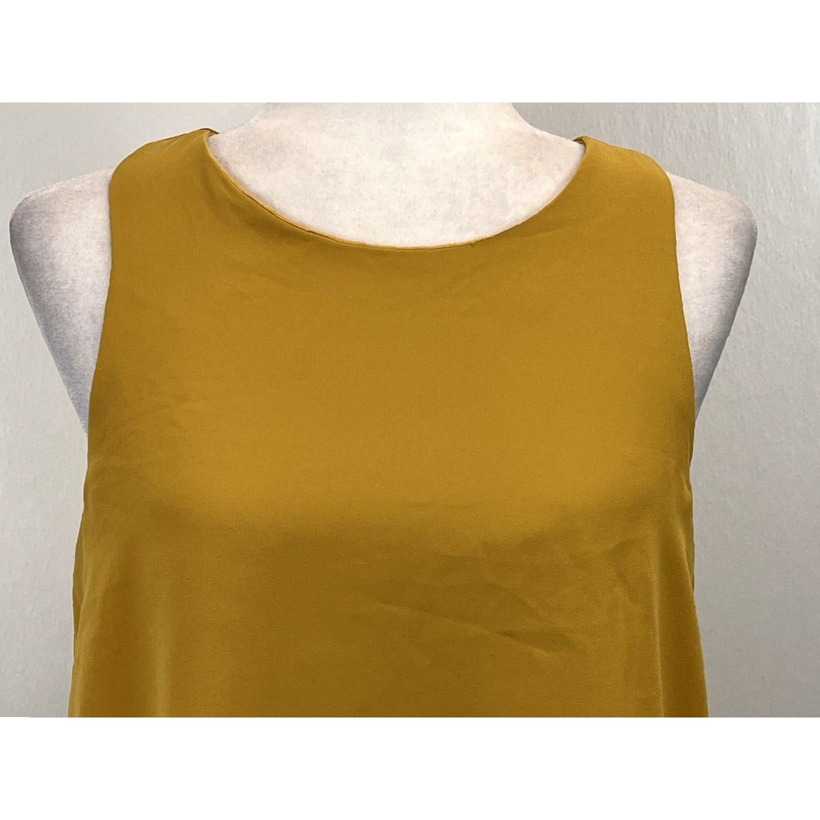 Banana Republic Banana Republic Yellow Sleeveless Tiered Crepe Sheath Dress Women's Size 6 Knee Length Mustard Pockets Size M / US 6-8 / IT 42-44 - 5 Thumbnail