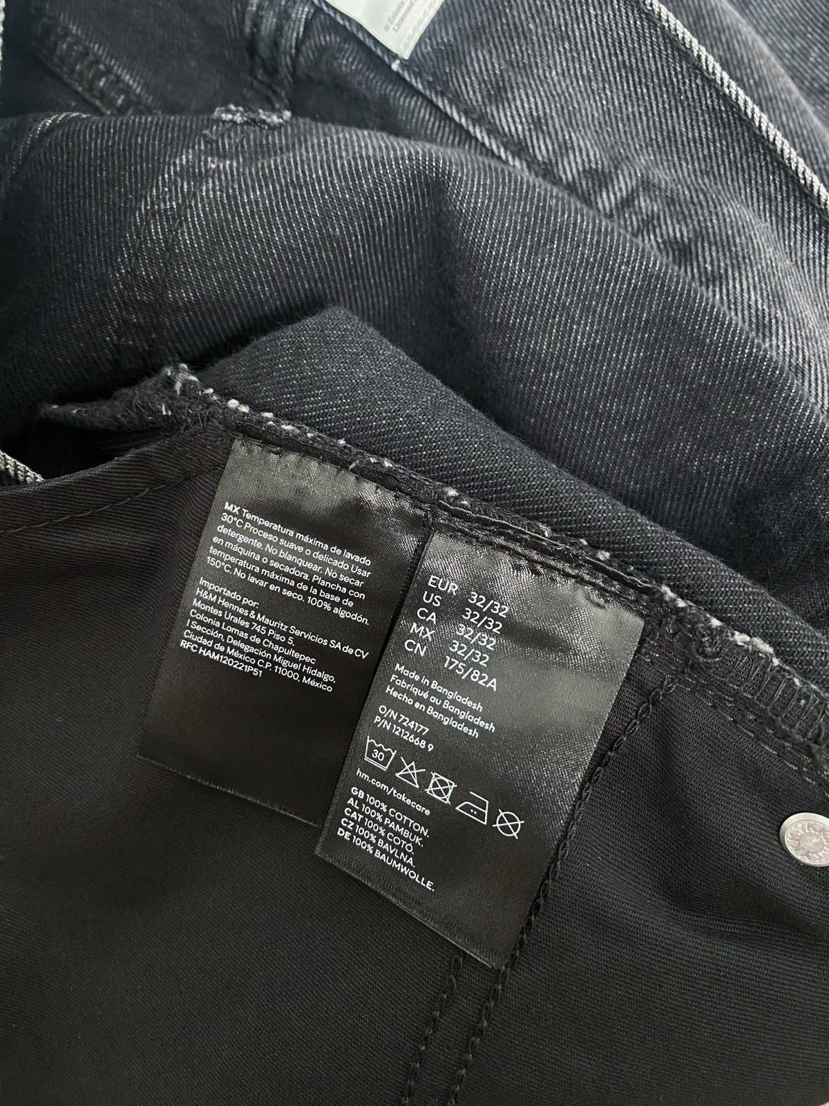H&M × Jean-Michel Basquiat × Who Decides War Who Decides War Baggy denim jeans H&M x Basquiat x Ev&Tela Size US 32 / EU 48 - 17 Thumbnail