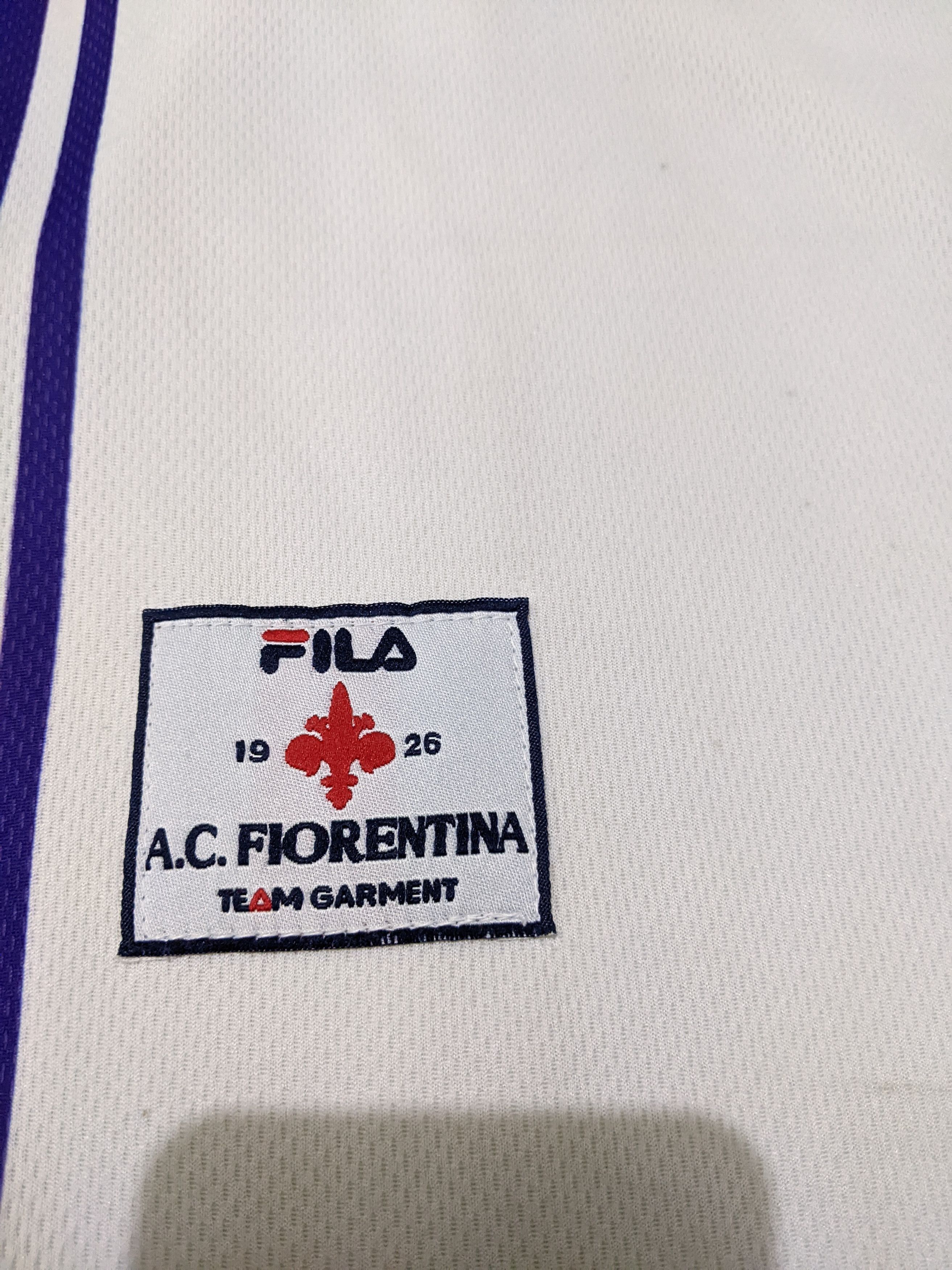 Fila Fiorentina away 1999-00 Batistuta Jersey football shirt Size US M / EU 48-50 / 2 - 5 Thumbnail