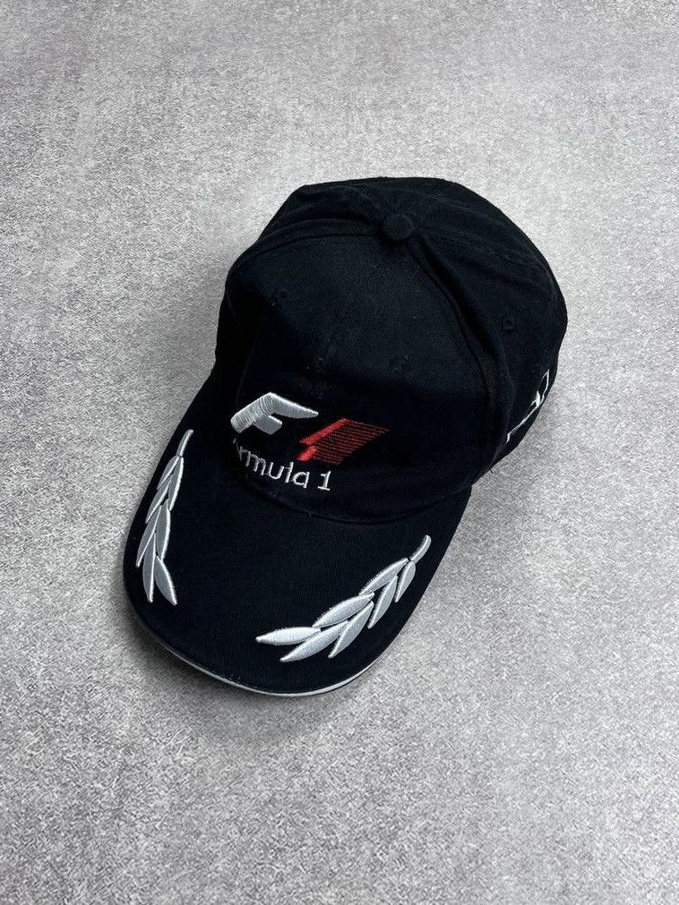 Vintage Vintage F-1 Racing World Championship Y2K Os Size ONE SIZE - 1 Thumbnail