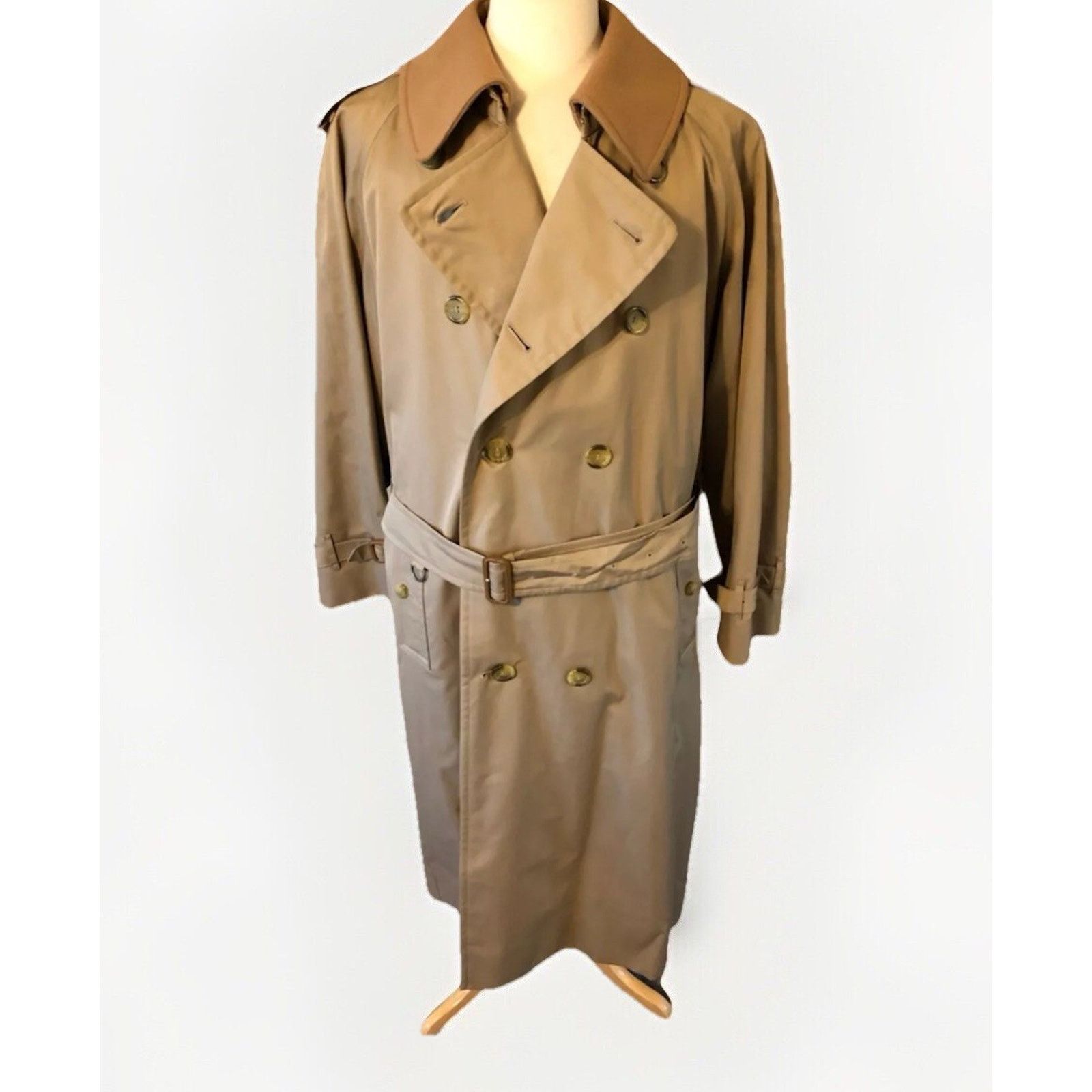 Men's Vintage Burberry's Trench Coat w/Removable Wool Liner