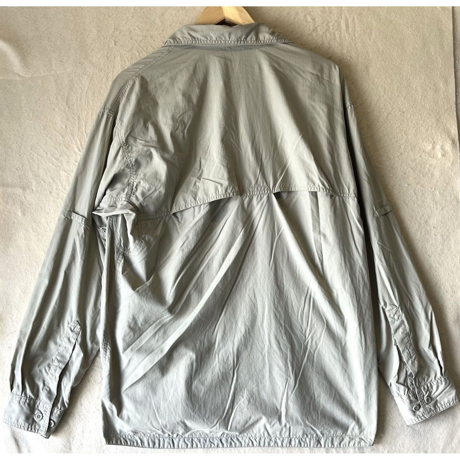 Vintage Columbia GRT Beige Long Sleeve Nylon Activewear Shirt Men L Beige Fishing Hiking Performance Collared Button-Down N/A Size US L / EU 52-54 / 3 - 2 Thumbnail