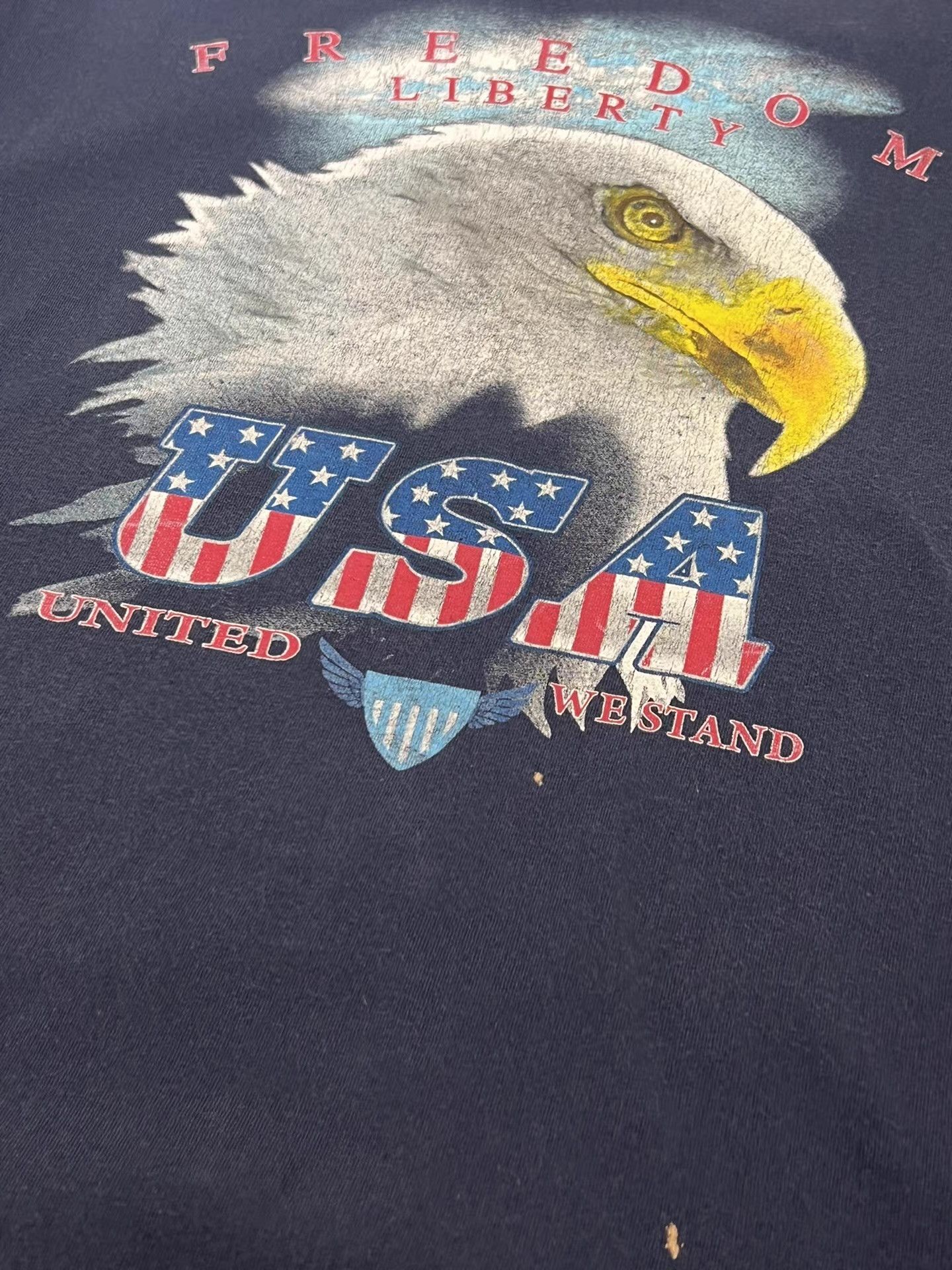 Vintage Vintage * Eagle Tee American Eagle Q13 Size US L / EU 52-54 / 3 - 3 Thumbnail