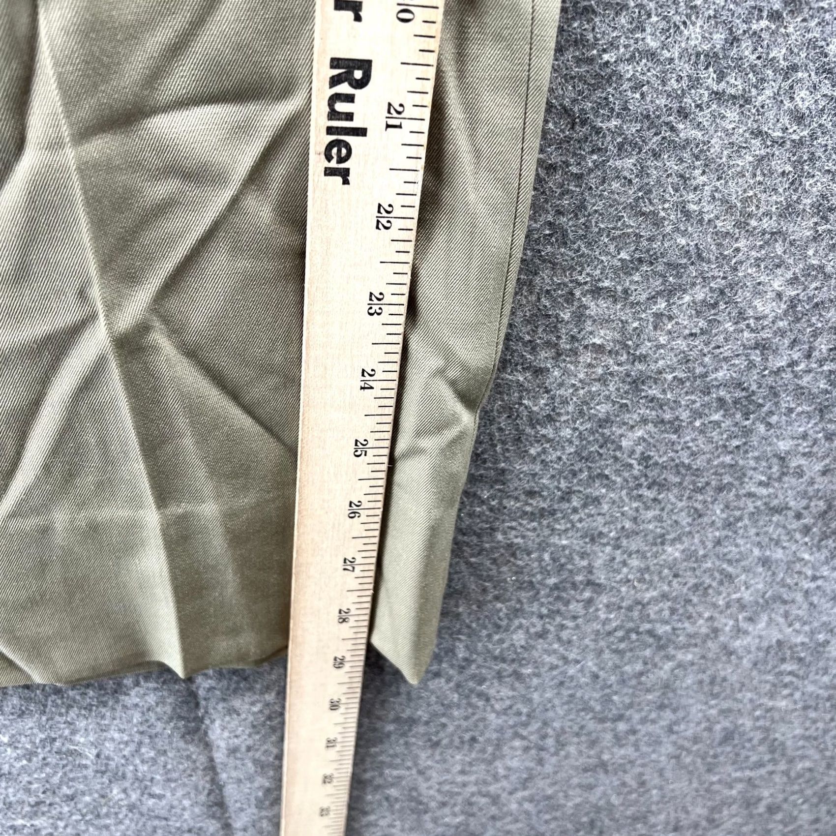 Brooks Brothers Brooks Brothers Pants Men 32x32 Khaki Chino Pleated Tan Beige Trousers Regent Casual Formal Workwear) Size US 32 / EU 48 - 6 Thumbnail