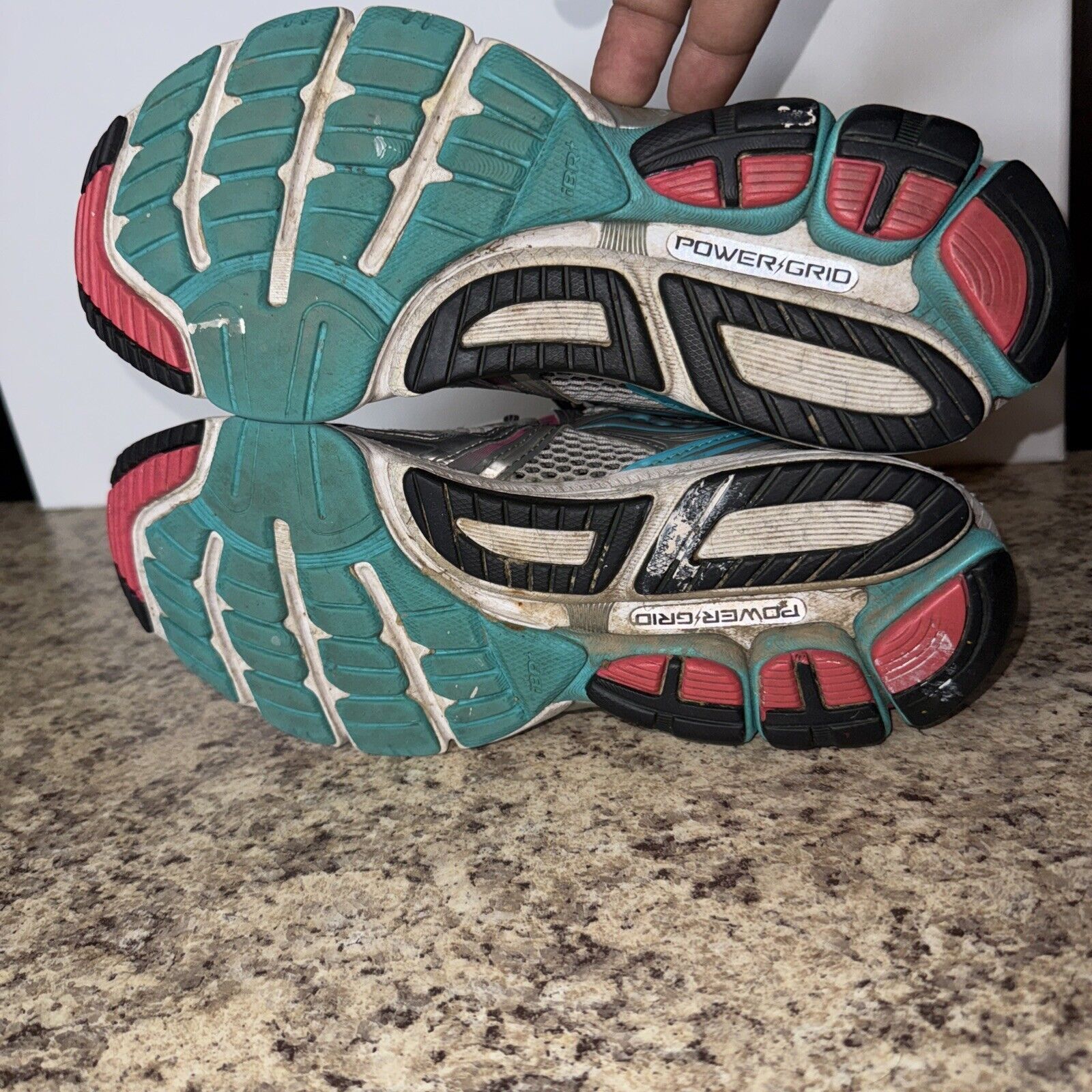 Saucony Saucony Hurricane 15 Running Shoes Women’s Size 11 Hydramax Size US 11 / IT 41 - 6 Thumbnail