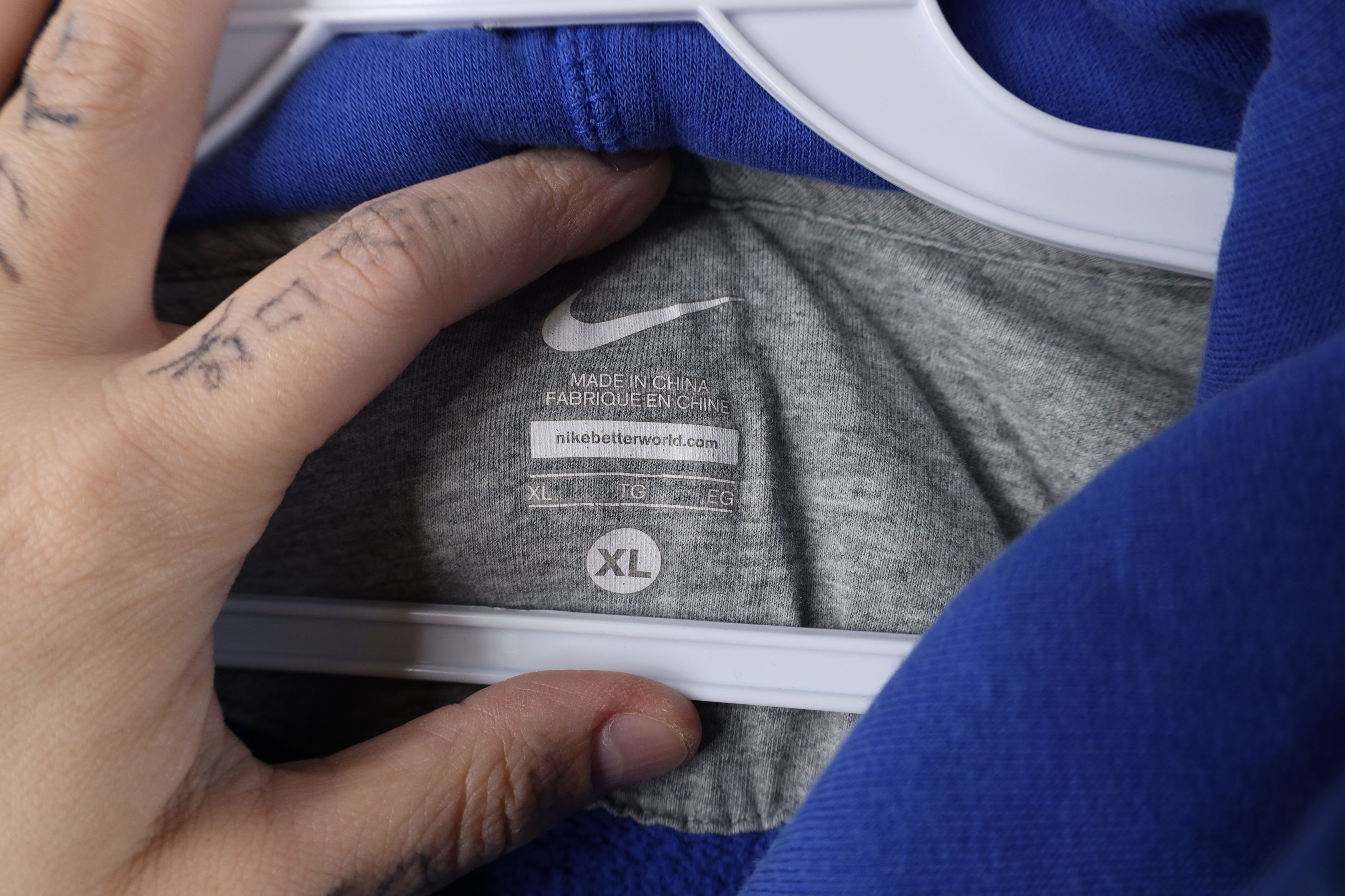 Nike × Vintage Vintage Nike Scott Center Swoosh Felt Patch Hoodie Blue Size US XL / EU 56 / 4 - 9 Thumbnail