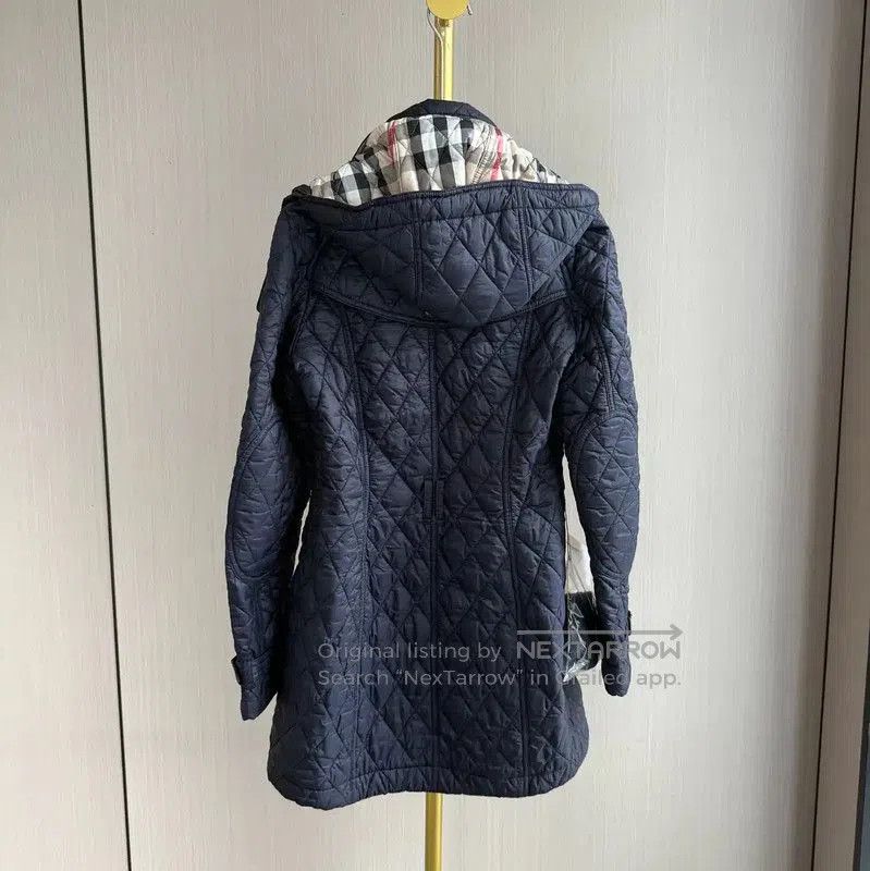 Burberry Burberry Women's Navy Cotton Padded Jacket. Size S / US 4 / IT 40 - 2 Thumbnail