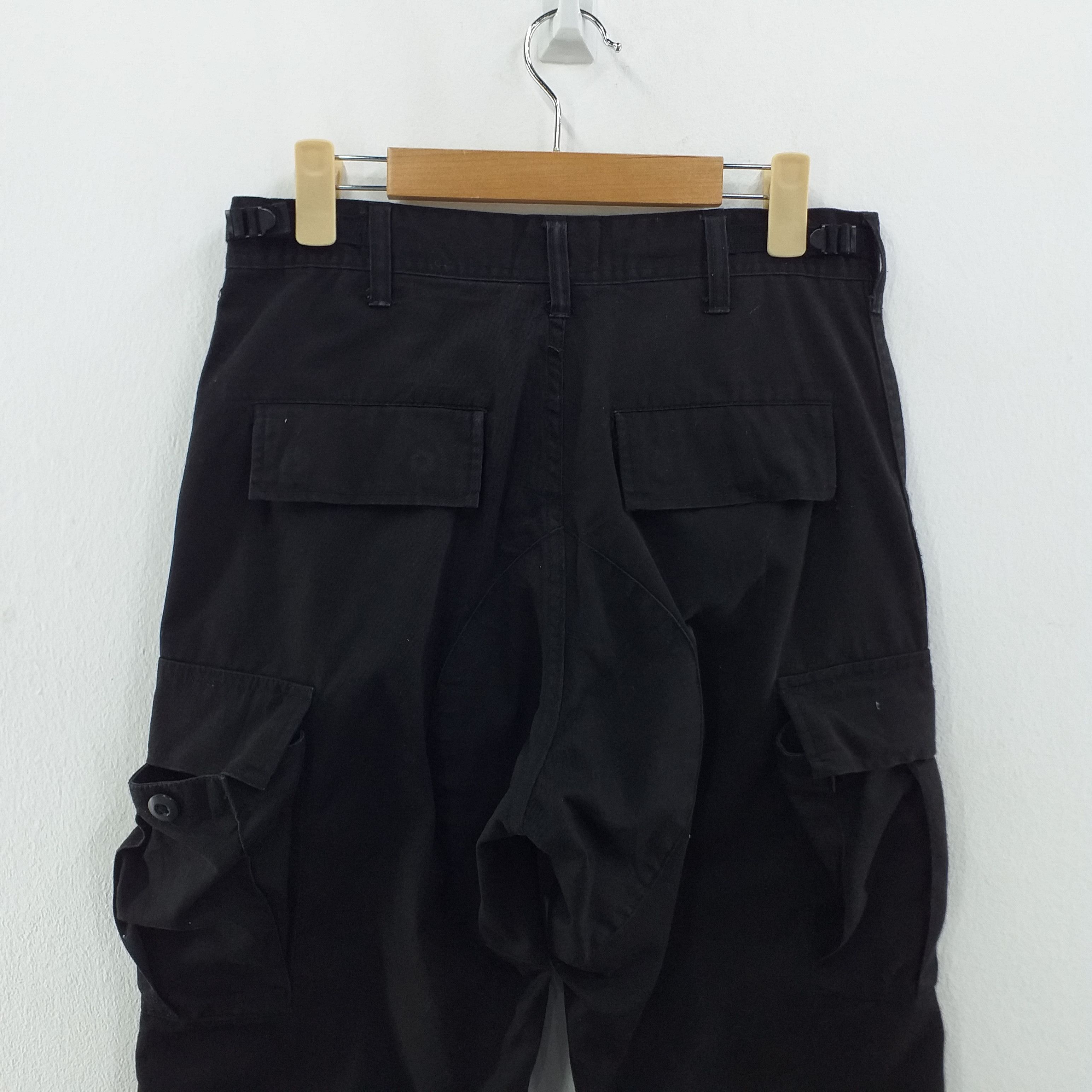 Japanese Brand Black Cargo Multi Pocket Pants -CP052 Size US 31 - 4 Thumbnail