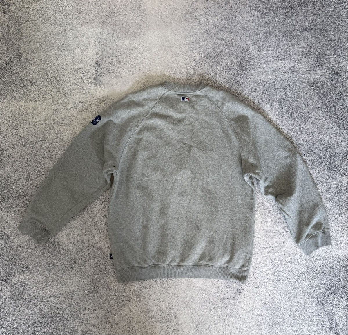 Adidas Vintage Adidas Yankees Sweatshirt MLB Spellout Logo Mens L Size US L / EU 52-54 / 3 - 8 Thumbnail