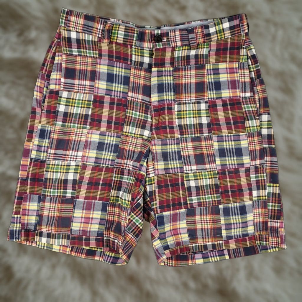 Brooks Brothers VINTAGE Brooks Brothers Shorts Men Size 33 Flat Front Chino Plaid Casual Classic Blue Size US 33 - 1 Thumbnail