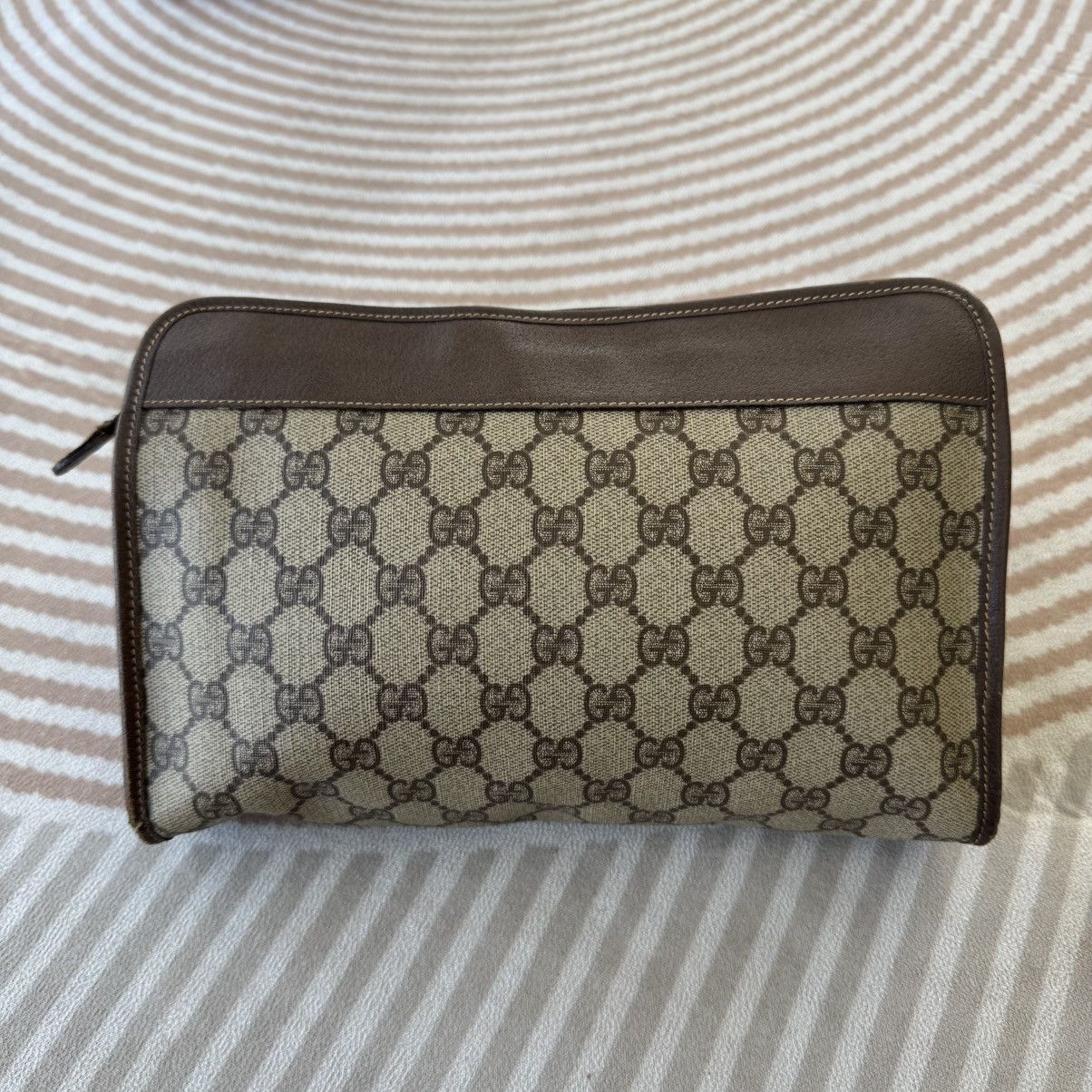 Gucci Authentic Gucci GG Monogram Clutch Bag Size ONE SIZE - 2 Thumbnail