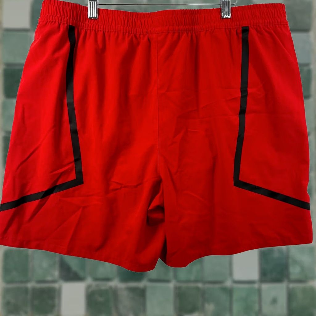 Swims Sports Illustrated Mens XL Athletic Shorts Red Black Lined Gym Workout Run Swim Size US 36 / EU 52 - 1 Thumbnail