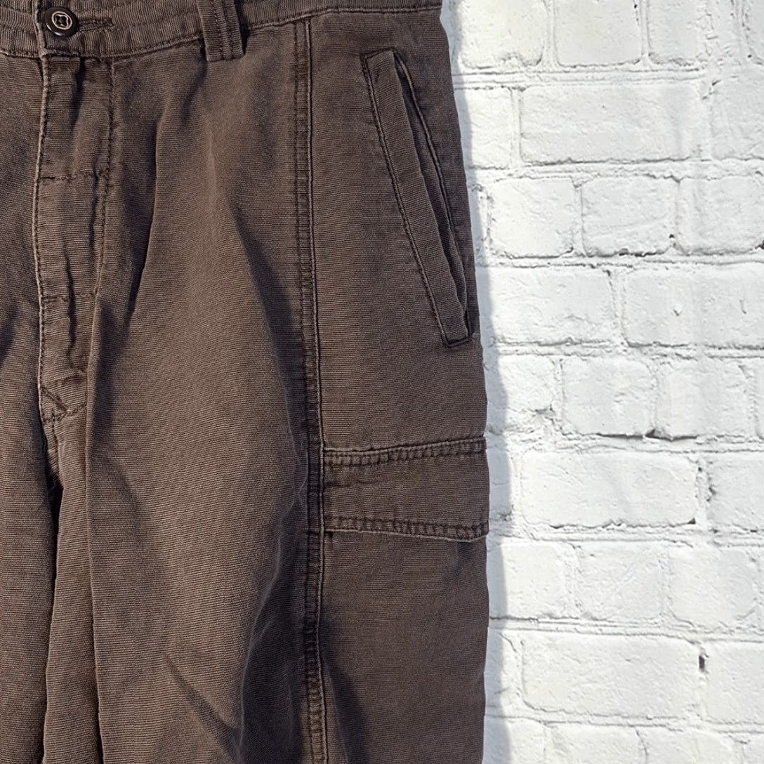 Tommy Bahama Tommy Bahama Men’s Brown Relax Cargo Shorts size 33 Tencel Cargo Multicolor Men Size US 33 - 2 Thumbnail