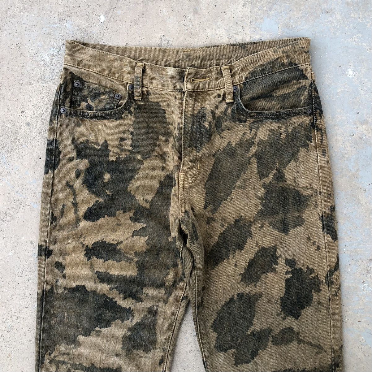 Uniqlo Uniqlo Tie Dye Denim Pant Size US 30 / EU 46 - 2 Thumbnail