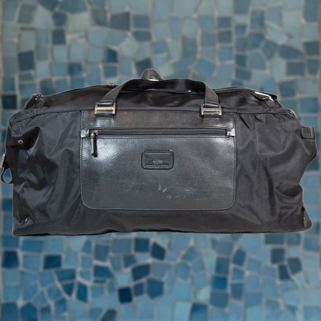 Tumi Tumi Pack-a-Way Duffle Weekender Bag - Black Nylon Leather Shoulder Strap Size US M / EU 48-50 / 2 - 1 Thumbnail