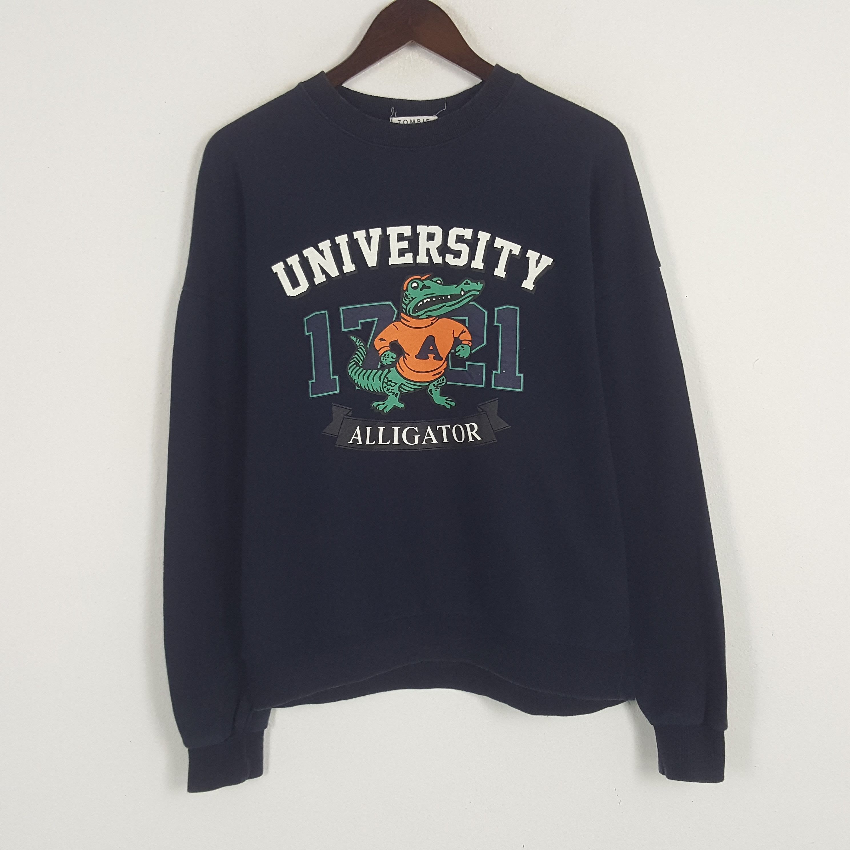 Vintage Vintage University Aligator Sweatshirt Size US L / EU 52-54 / 3 - 1 Thumbnail
