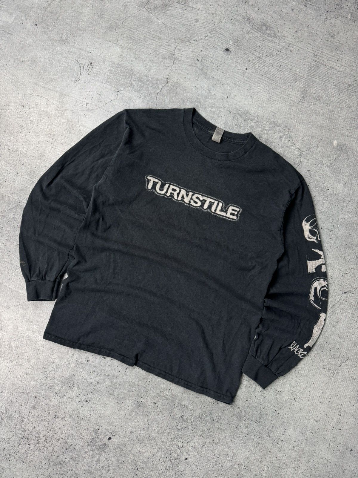 Hard Rock Cafe VTG Turnstile Glow On Tour Long Sleeve T Shirt M Hardcore Size US M / EU 48-50 / 2 - 1 Thumbnail
