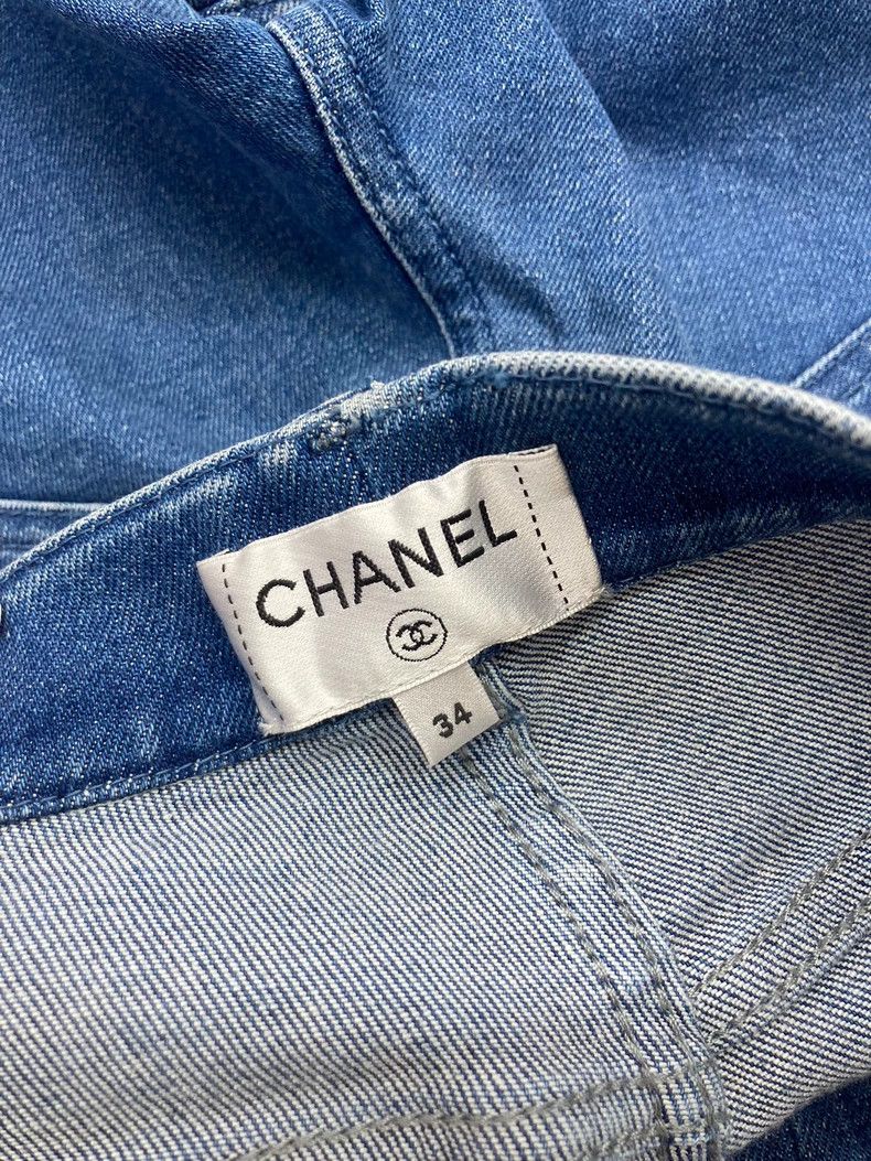 Chanel Chanel Blue embossed Logo jeans Size 42" / US 20 - 6 Thumbnail