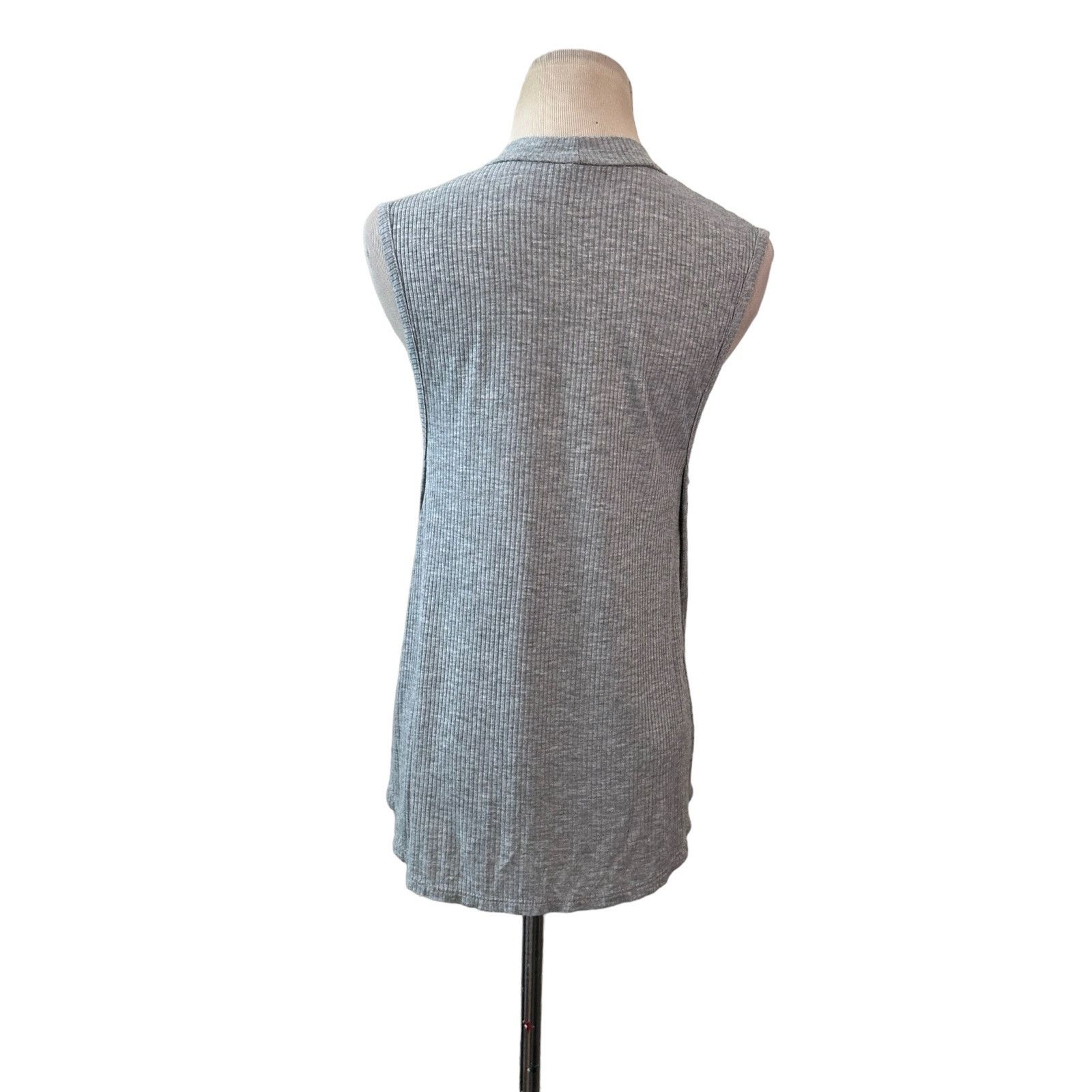BP. BP gray sleeveless side flaps ribbed top size Small Size S / US 4 / IT 40 - 6 Thumbnail