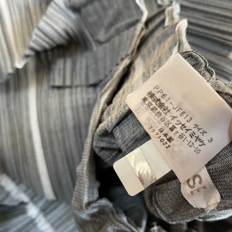 Issey Miyake Issey Miyake size:3 Grey bamboo-joint deformed trousers Size 31" - 3 Thumbnail