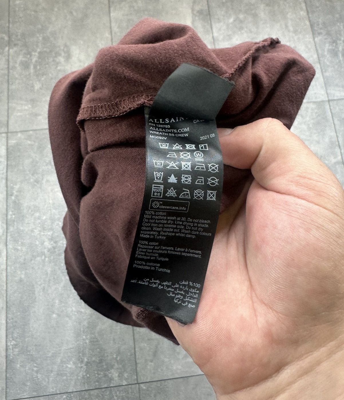Allsaints Allsaints Japanese Centre Logo Flower Print Brown Tee Size US S / EU 44-46 / 1 - 10 Thumbnail