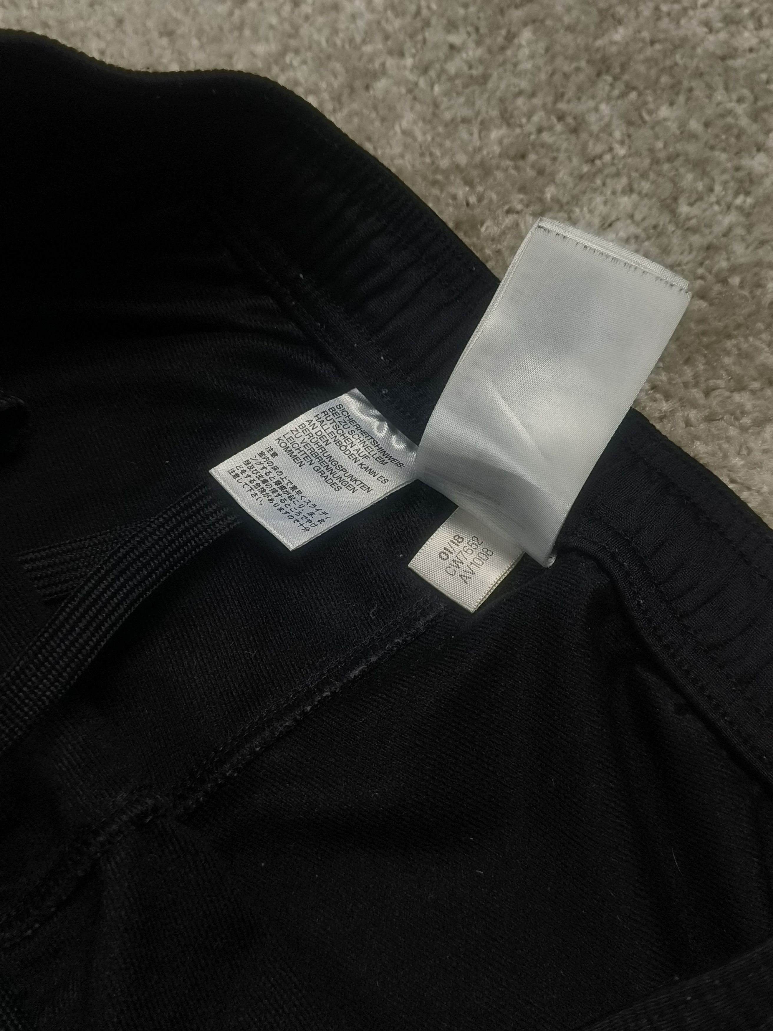 Adidas Adidas Manchester United TrackJoggers MUFC Football Pants Size US 27 - 4 Thumbnail