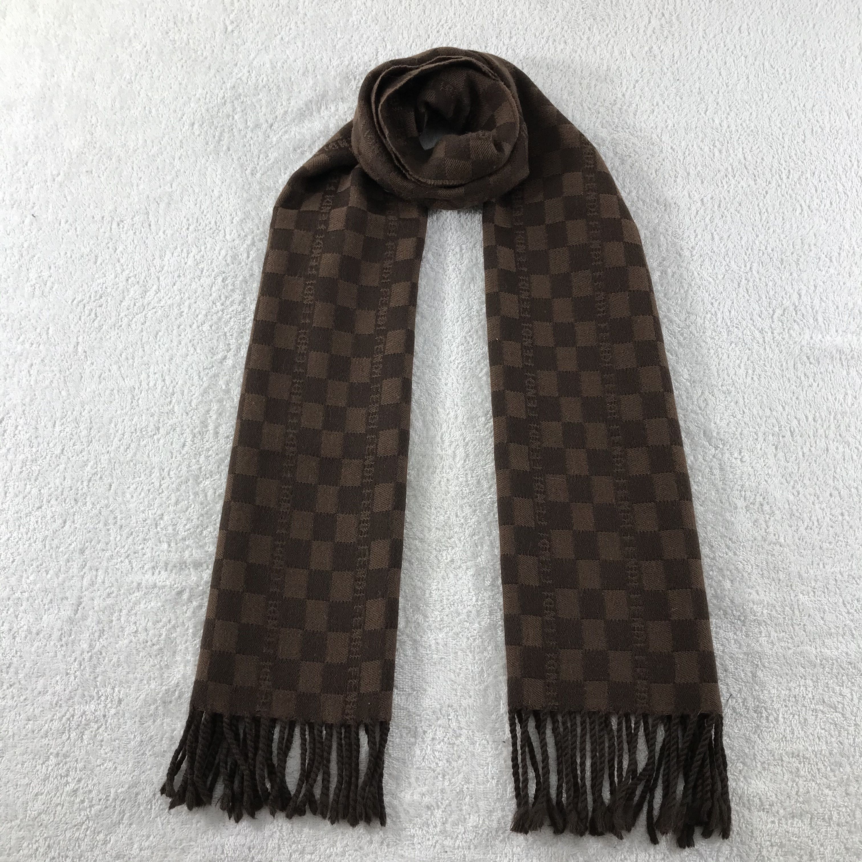 Japanese Brand Vintage Fendi Roma Scarf Check Muffler Wool Scarves Size ONE SIZE - 1 Thumbnail