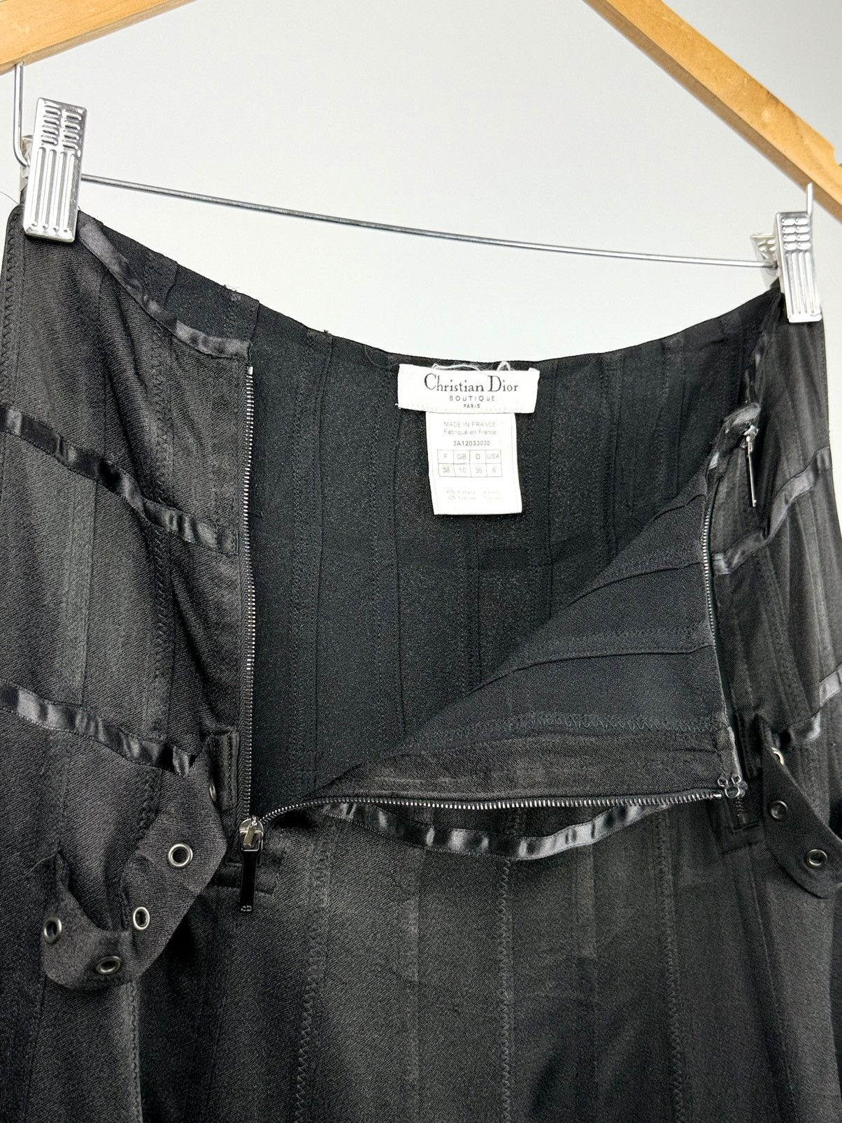 Dior Archive - Dior - John Galliano - FW/03 - Pirate - Skirt Size 28" / US 6 / IT 42 - 10 Thumbnail