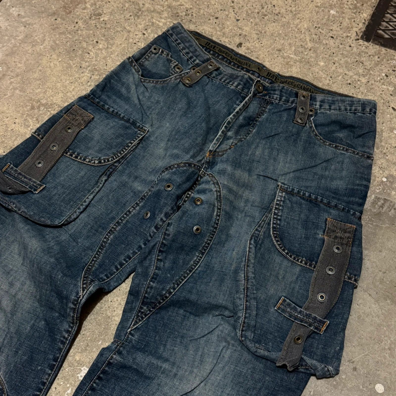 Dolce & Gabbana S/S 04 Dolce & Gabbana cargo bondage relaxed jeans Size US 32 / EU 48 - 4 Thumbnail