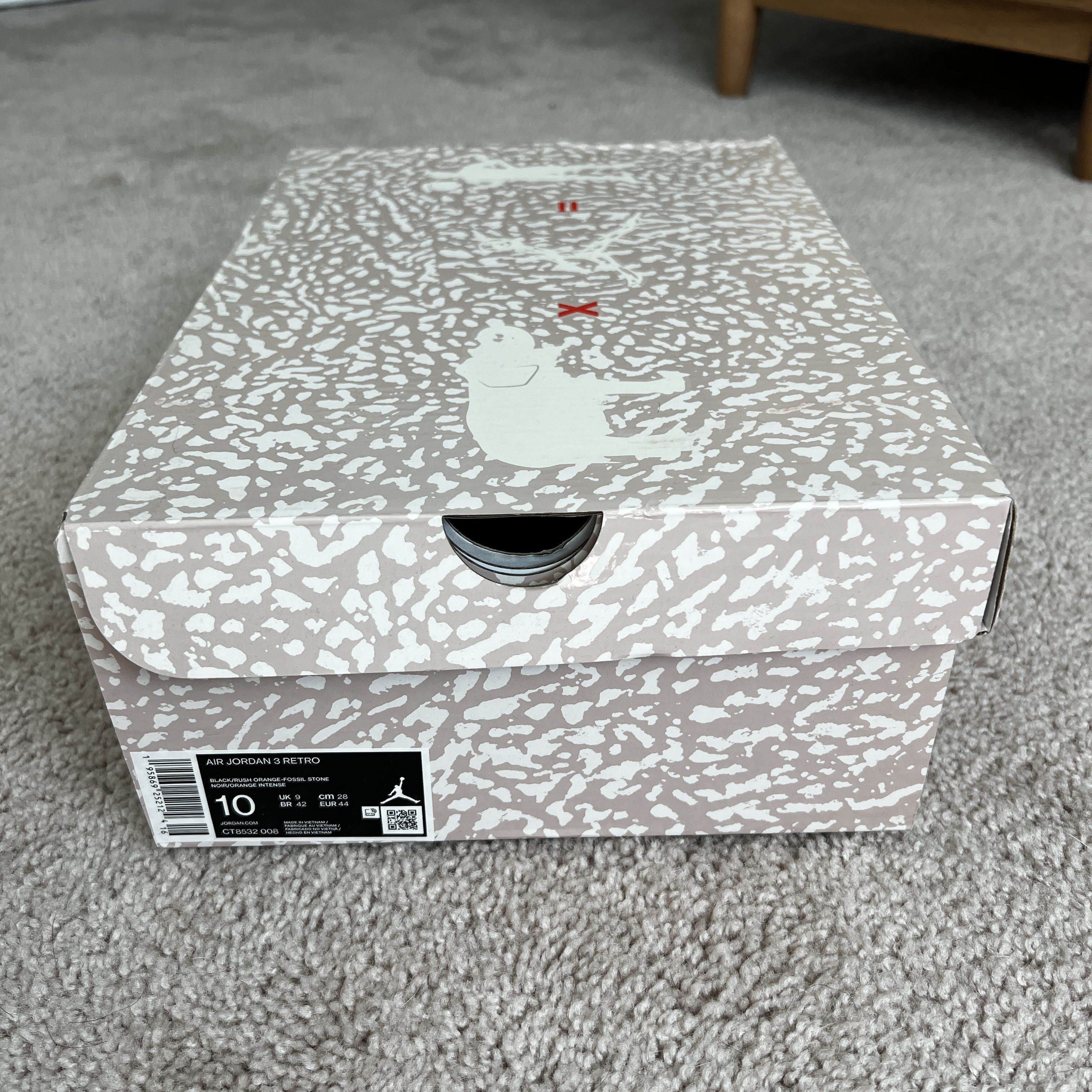 Jordan Brand Air Jordan 3 Retro "Desert Elephant" Size US 10 / EU 43 - 8 Thumbnail
