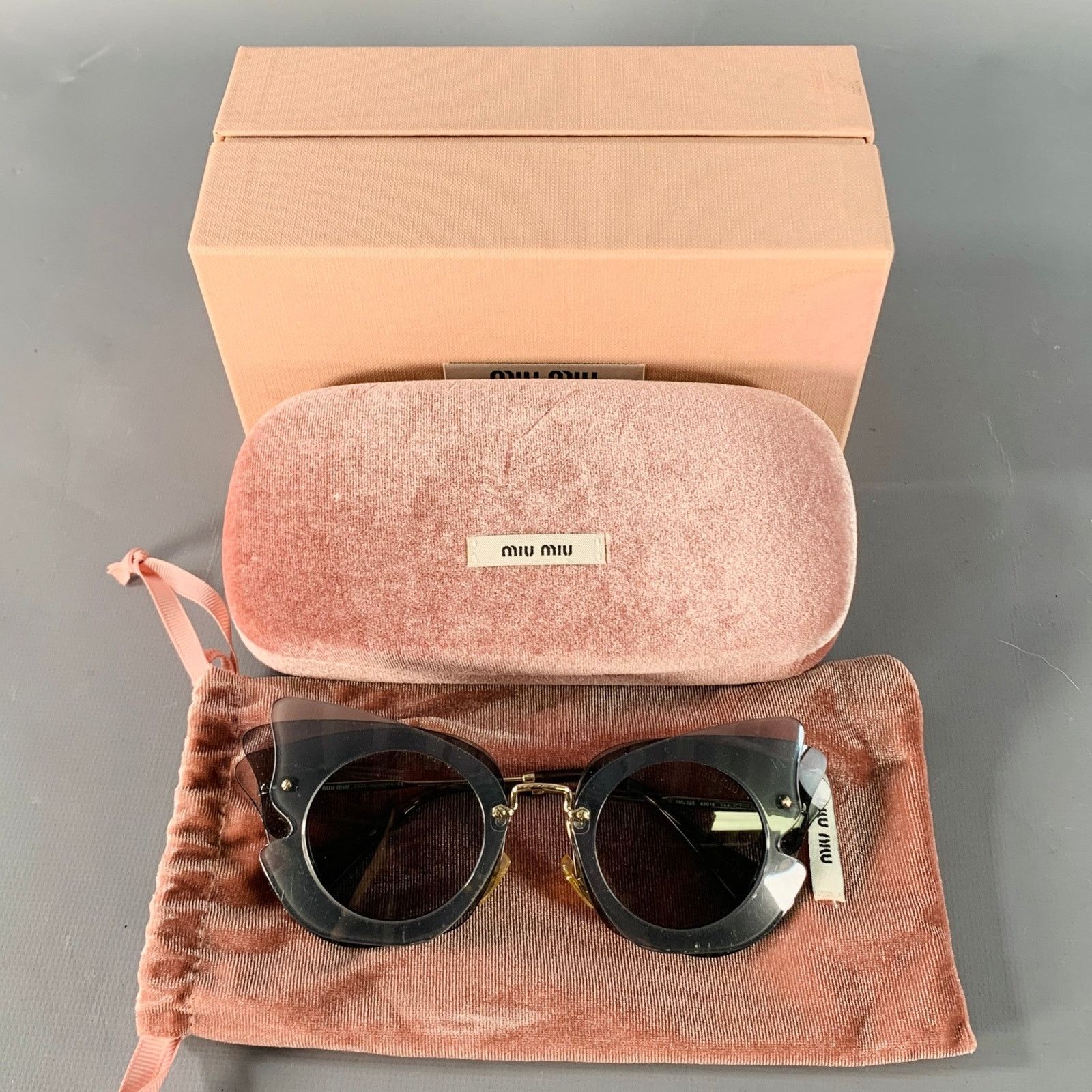 Miu Miu MIU MIU Grey Charcoal Butterfly Acetate Sunglasses Size ONE SIZE - 7 Thumbnail
