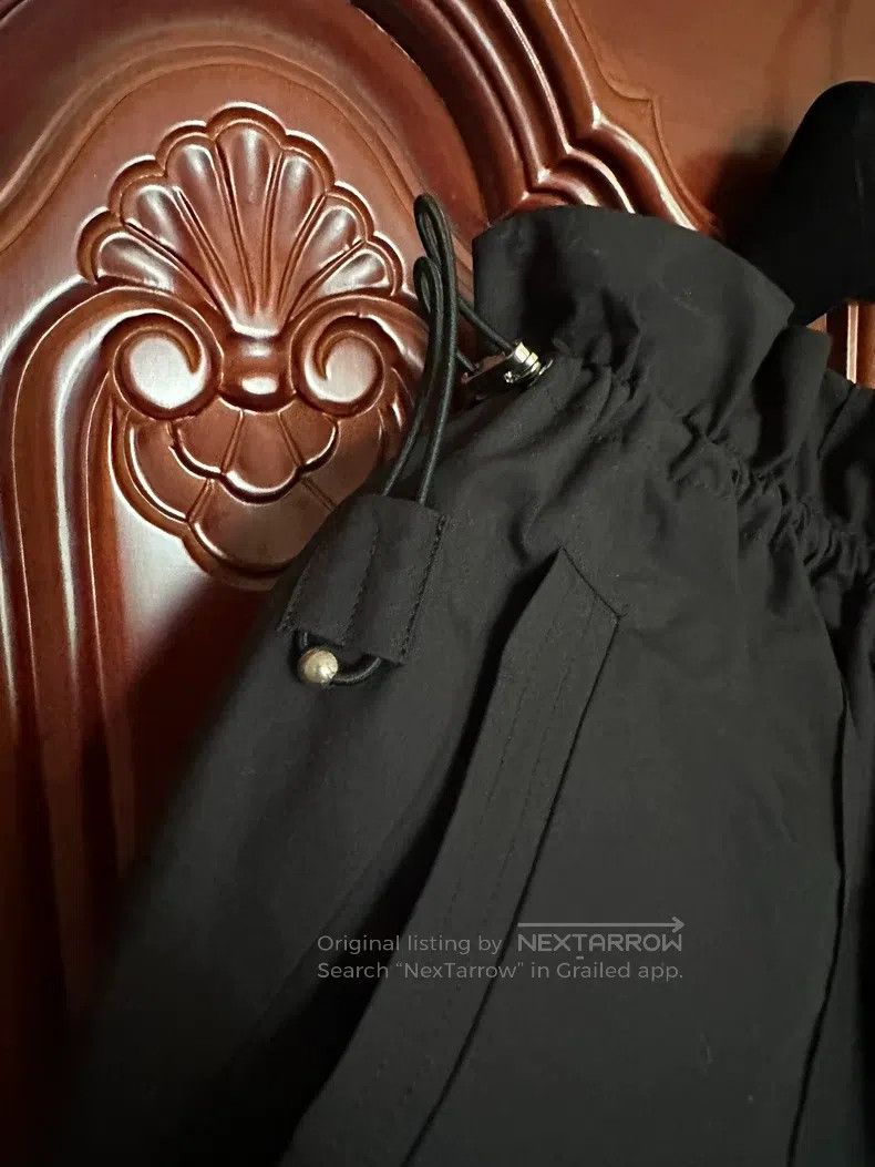 Hermes Hermes Black Leather Petal Shorts Size 26" / US 2 / IT 38 - 2 Thumbnail
