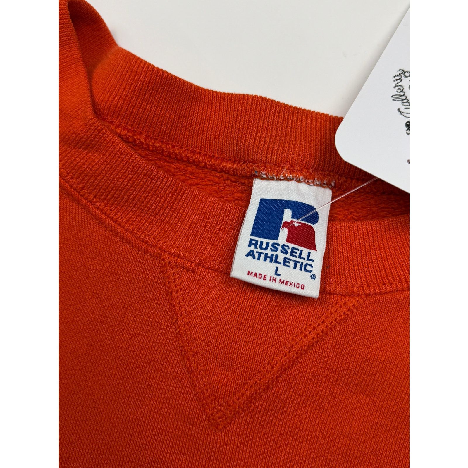 Vintage Vintage Russell Athletic Sweatshirt Size L Orange Size US L / EU 52-54 / 3 - 3 Thumbnail