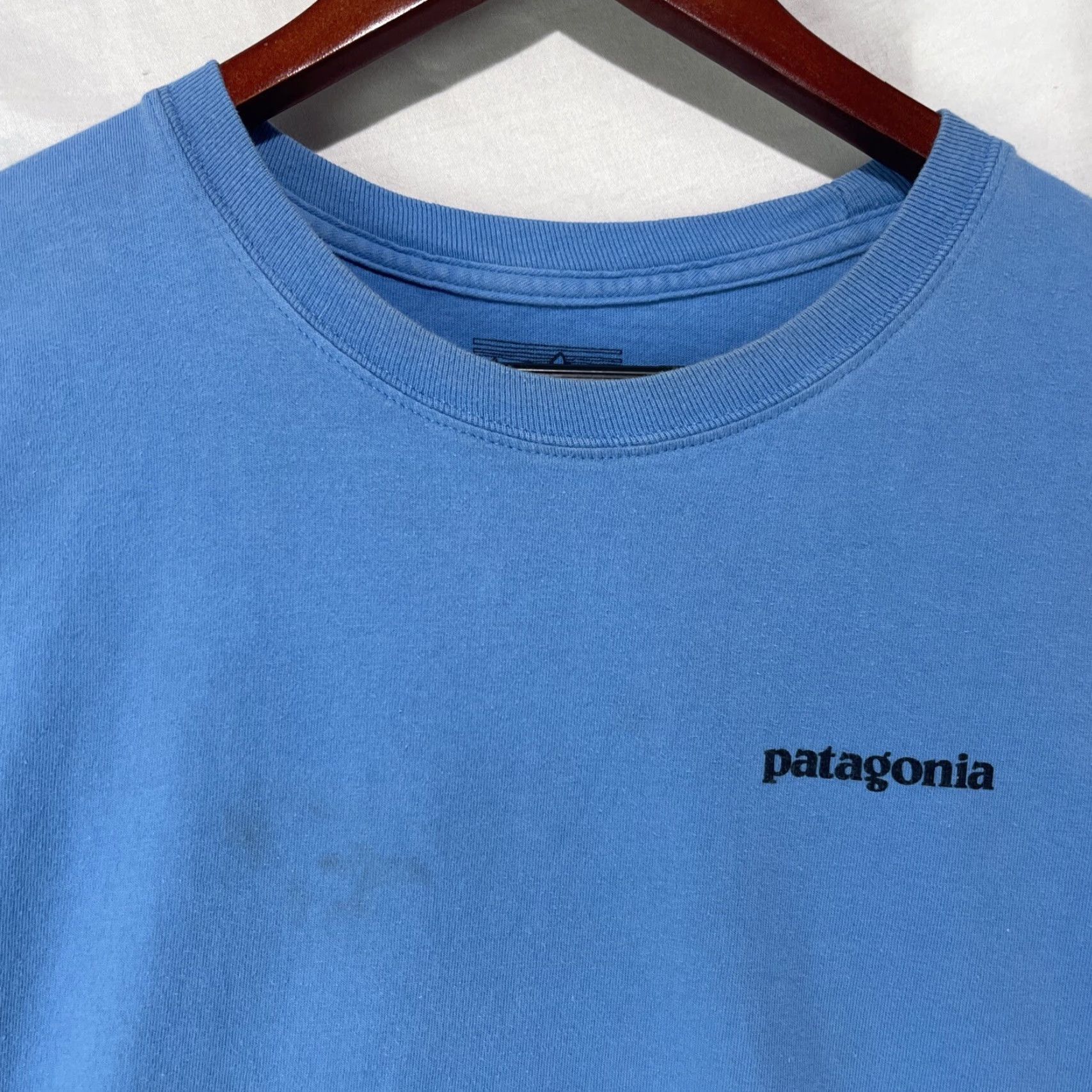 Patagonia Patagonia Shirt Mens XL Blue Short Sleeve Outdoor Fishing T-Shirt Pullover Logo Graphic Print Size US XL / EU 56 / 4 - 3 Thumbnail