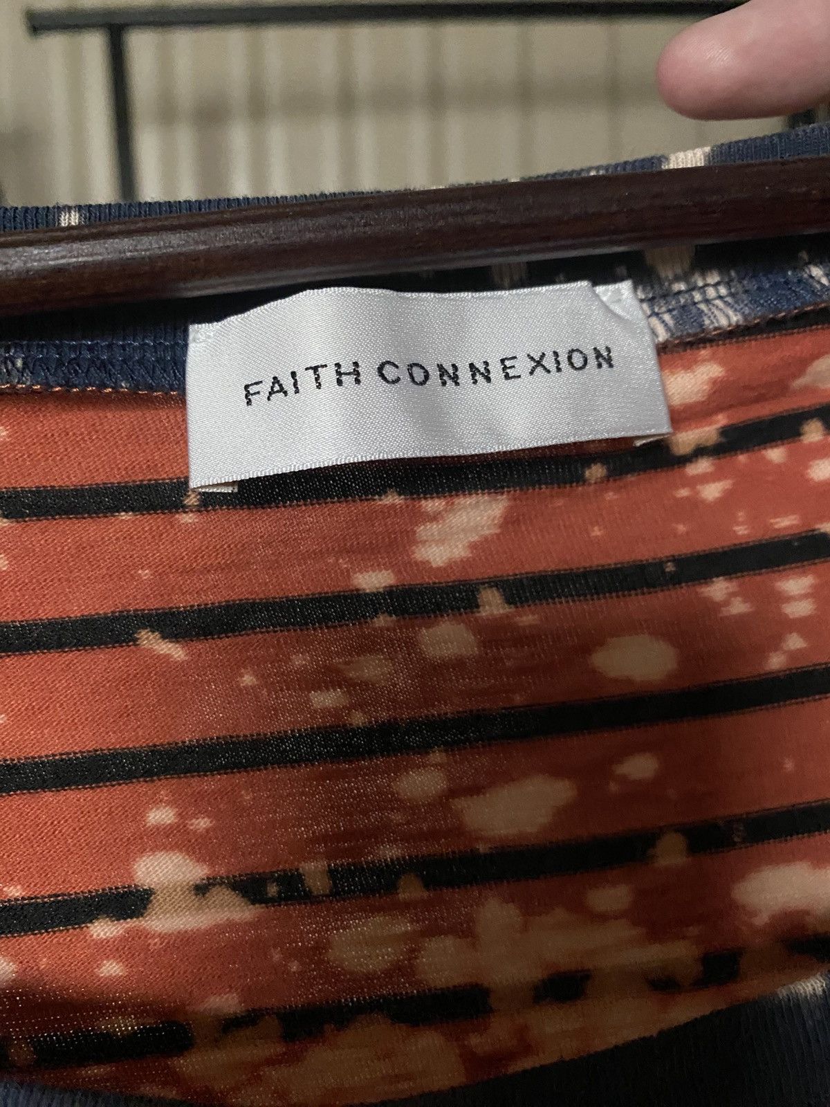 Faith Connexion Faith Connexion bleached, distressed runway tee Size US L / EU 52-54 / 3 - 3 Thumbnail