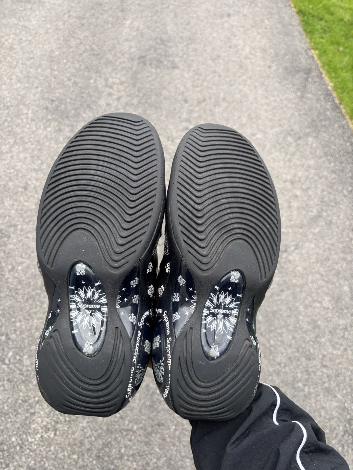 Nike × Supreme Air Zoom flight 95 SP Size US 8 / EU 41 - 7 Thumbnail