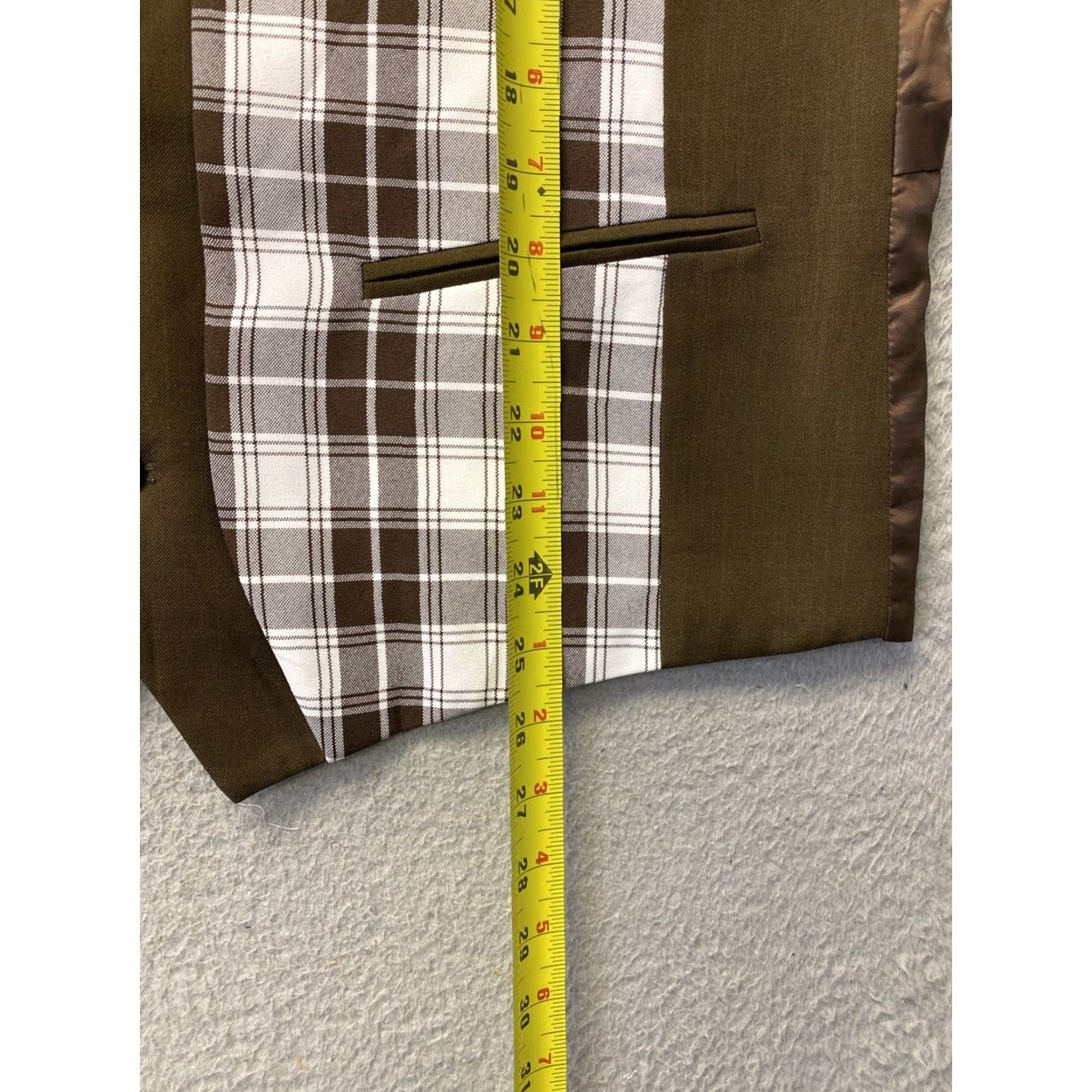 Vintage Tony Blake Brown Men's Casual Dress Vest 43 Waistcoat Suit Tuxedo 126-57 / 12657 Plaid Polyester Slim Regular Coat Waistcoat Vest Size US XS / EU 42 / 0 - 6 Thumbnail