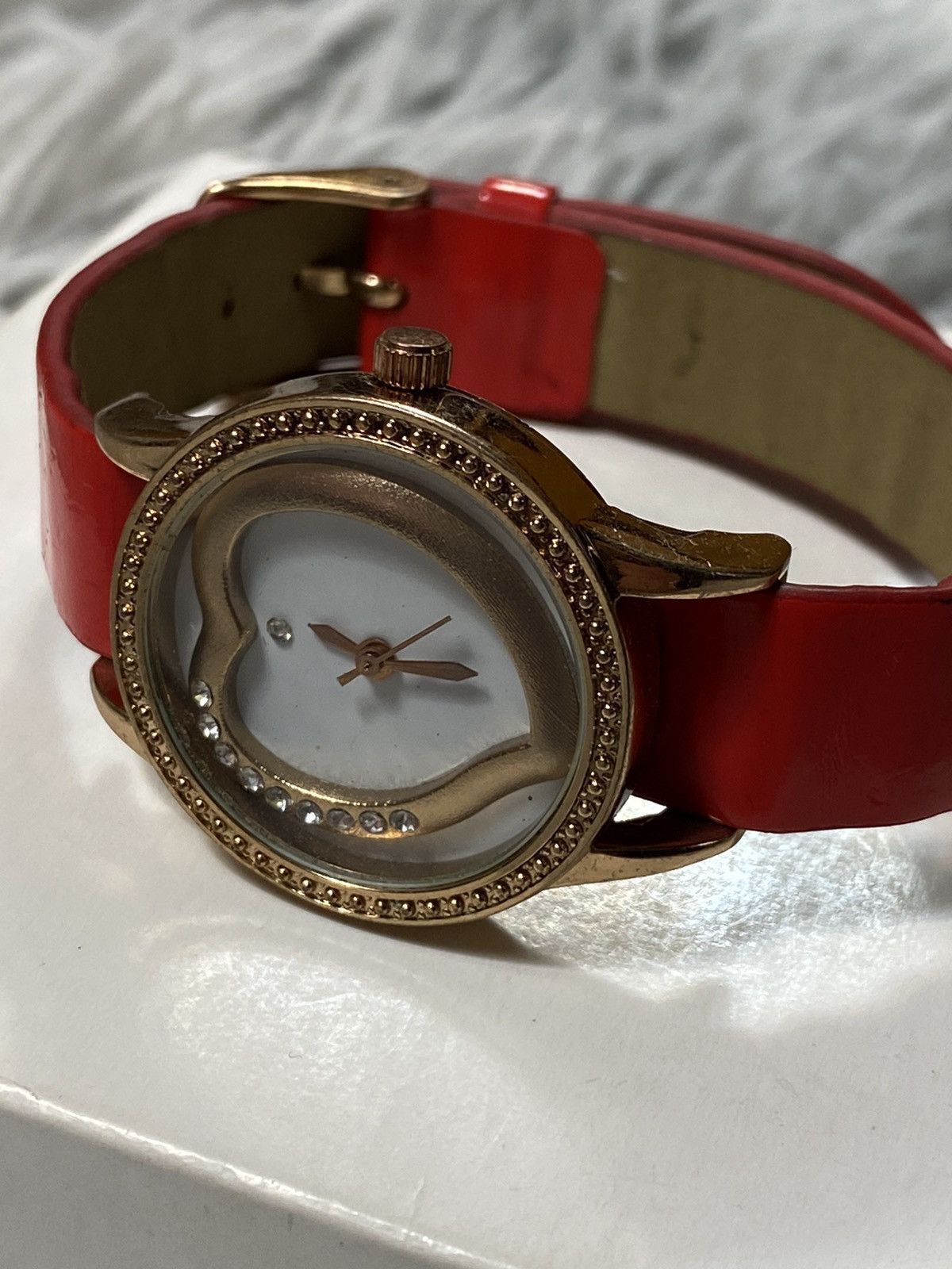 Japanese Brand × Jewelry × Vintage Heart-Shaped Red Strap Quartz Watch | Japanese Brand Size ONE SIZE - 5 Thumbnail