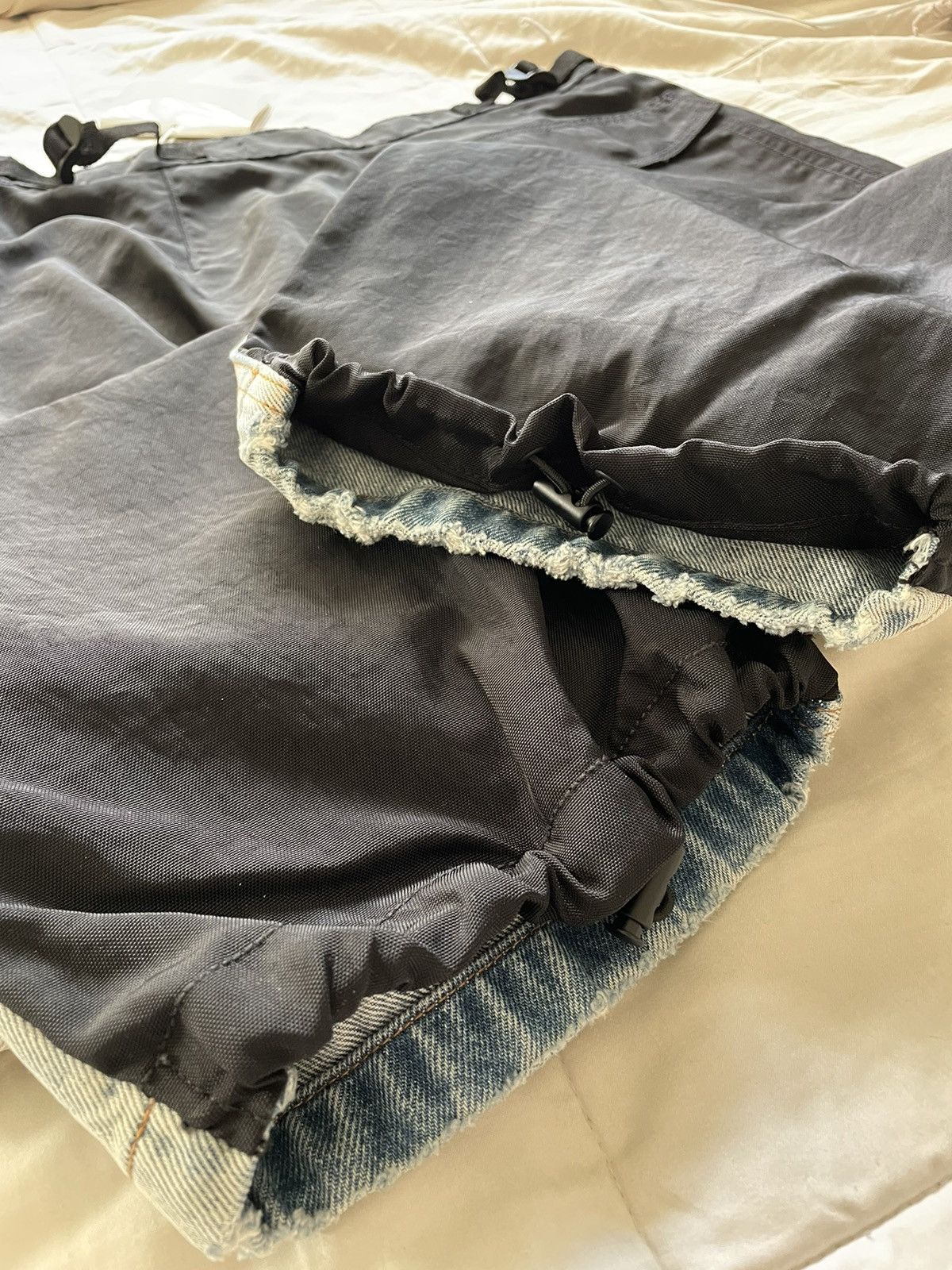 Alexander Wang Blue & Black Denim Hybrid Cargo Jeans Size 26" / US 2 / IT 38 - 7 Thumbnail