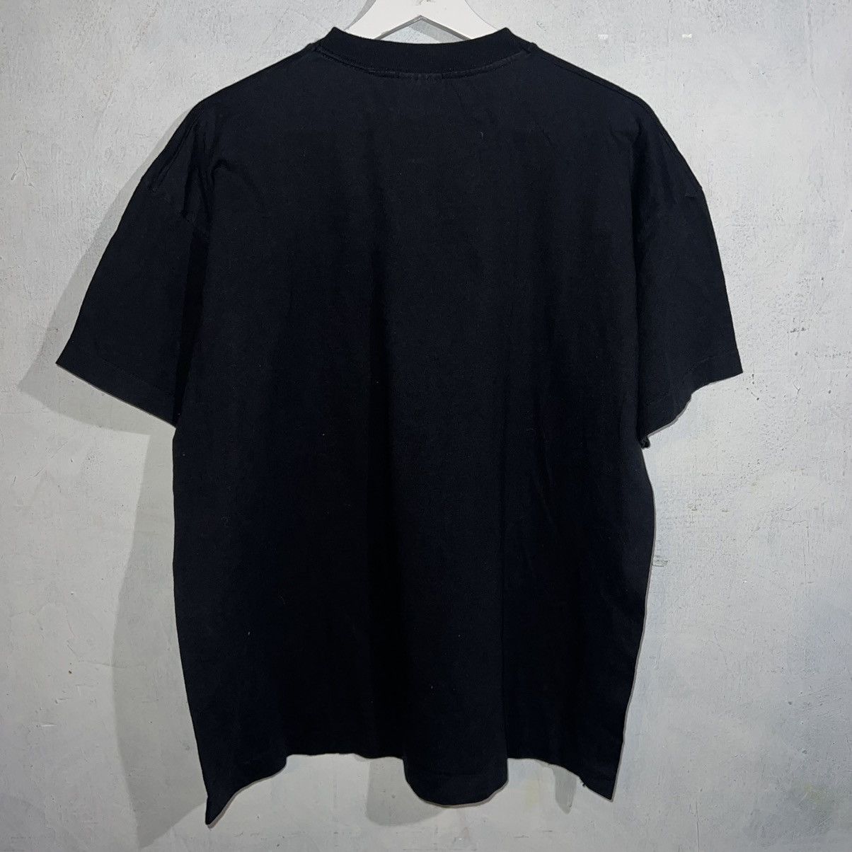Vintage 23.5 x 27.5 Vintage UK Wales Travel T-Shirt Screen Stars L Size US L / EU 52-54 / 3 - 4 Thumbnail