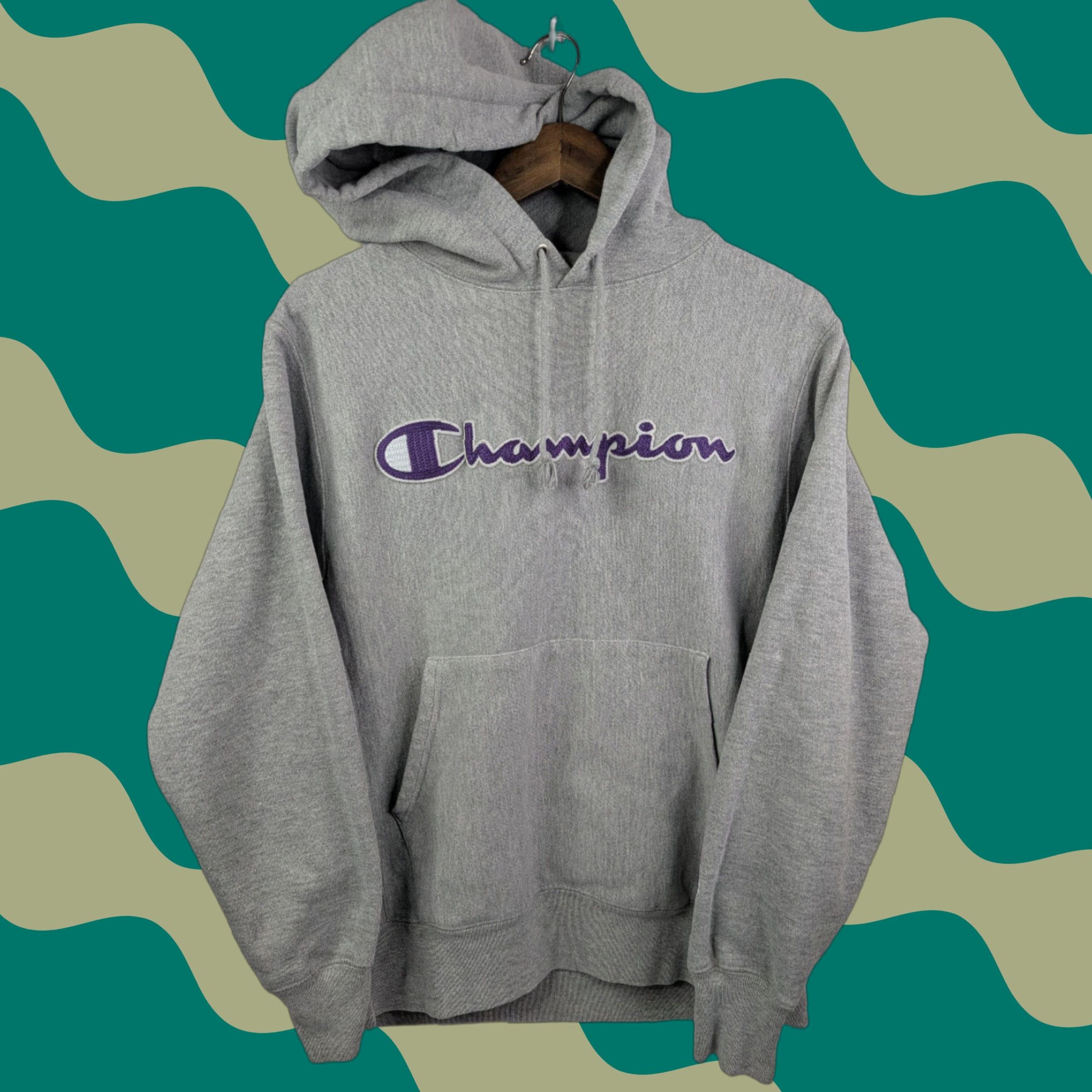 Champion VINTAGE Champion Hoodie Gray Logo Spell Out Size Medium Regular Men Pullover Reversible Long Sleeve Drawstring Fall Winter Spring Climate Active Size US M / EU 48-50 / 2 - 1 Thumbnail