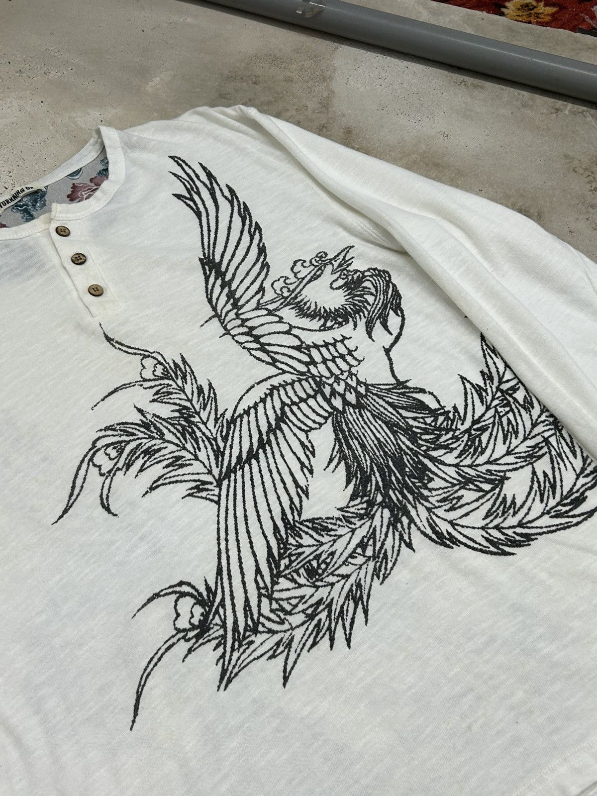 Japanese Brand Turning on Japan Art Sketch Fighter Bird Sukajan Sakura Size US M / EU 48-50 / 2 - 2 Thumbnail