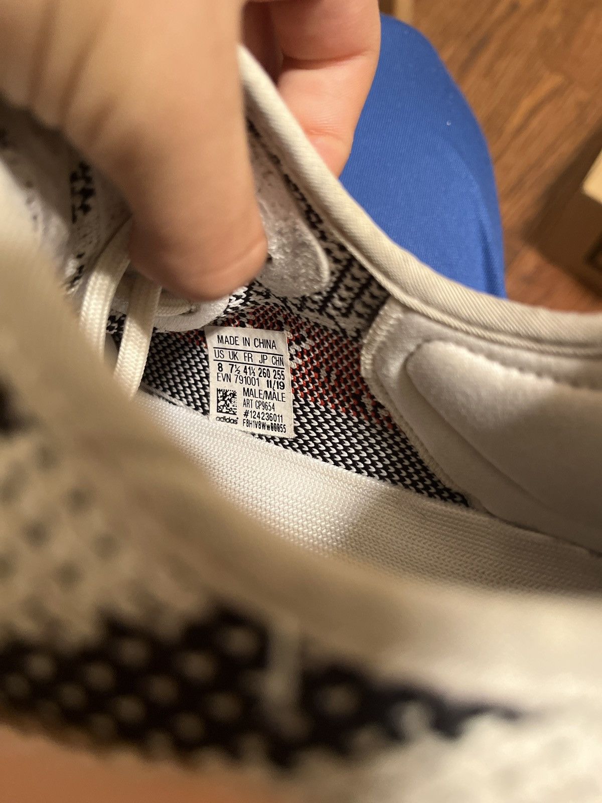 Yeezy Yeezy Zebra Boost 350 V2 Size US 8 / EU 41 - 7 Thumbnail