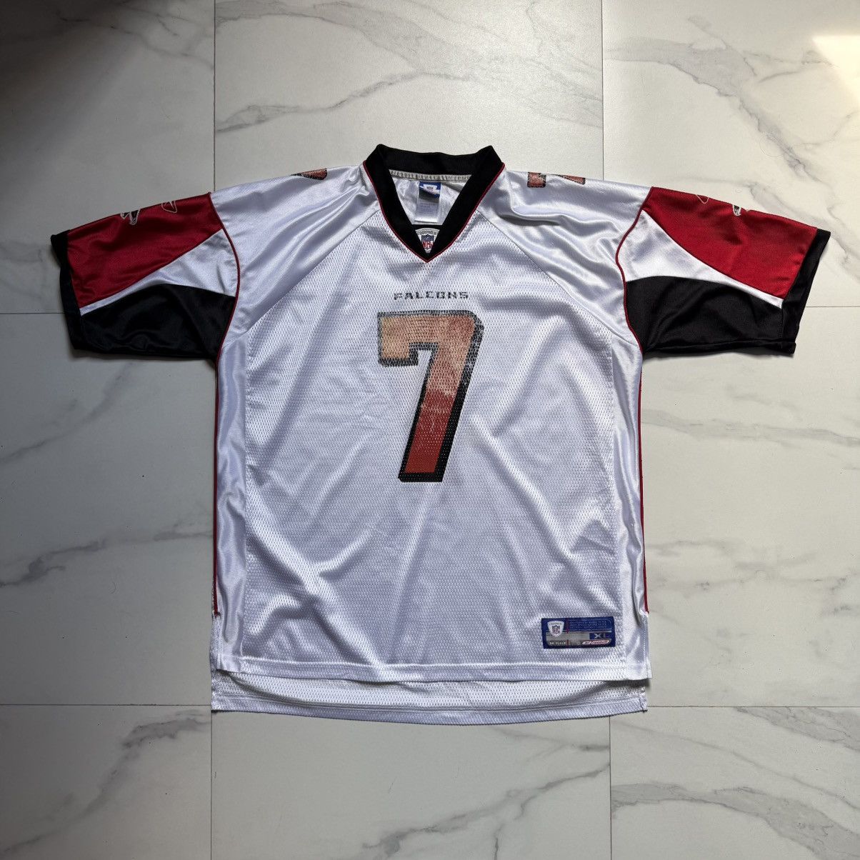 Reebok Vintage Y2K Michael Vick Falcons Jersey Size US XL / EU 56 / 4 - 2 Thumbnail